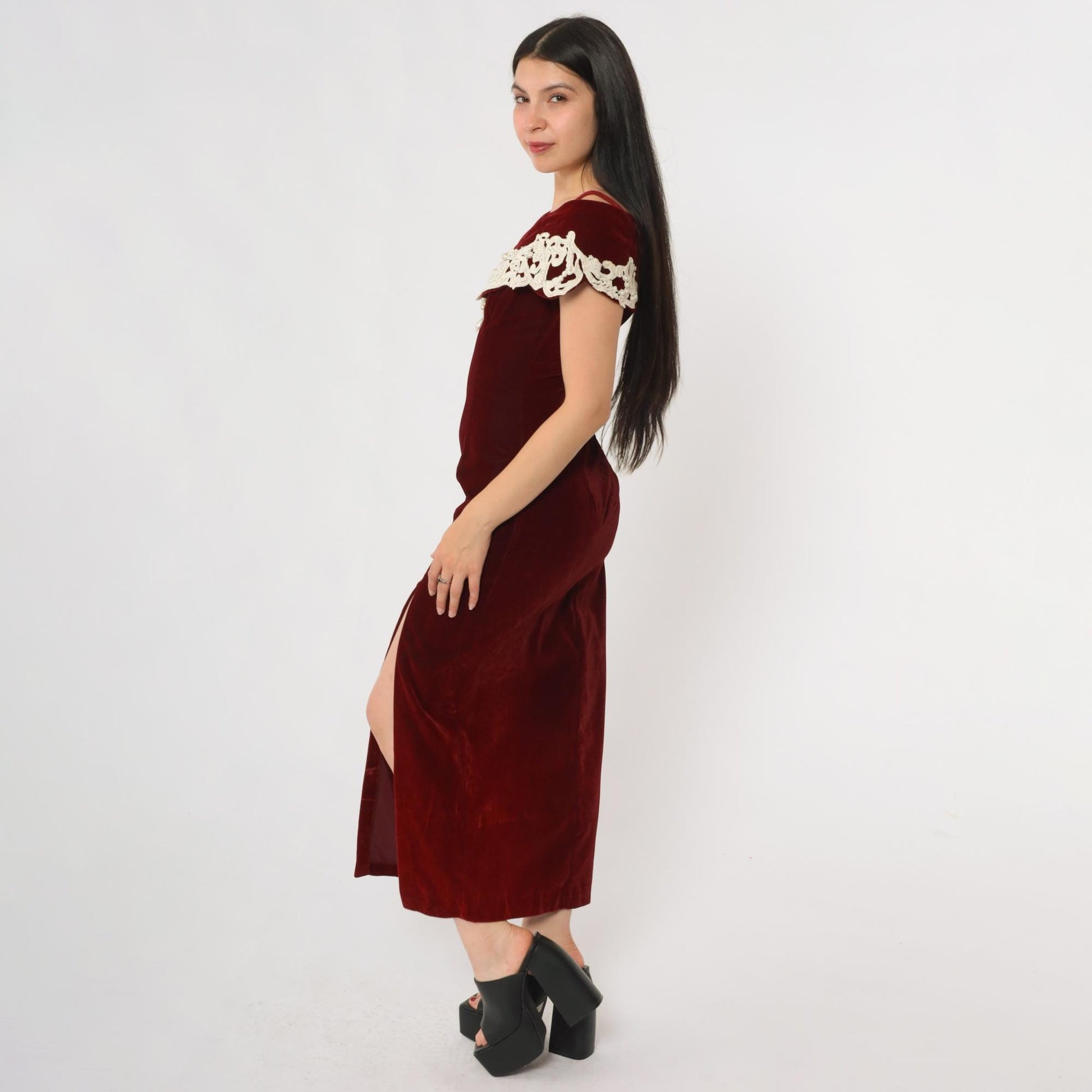 90s Burgundy Velvet Maxi Gown Off-Shoulder Pearl Beaded Lace Small