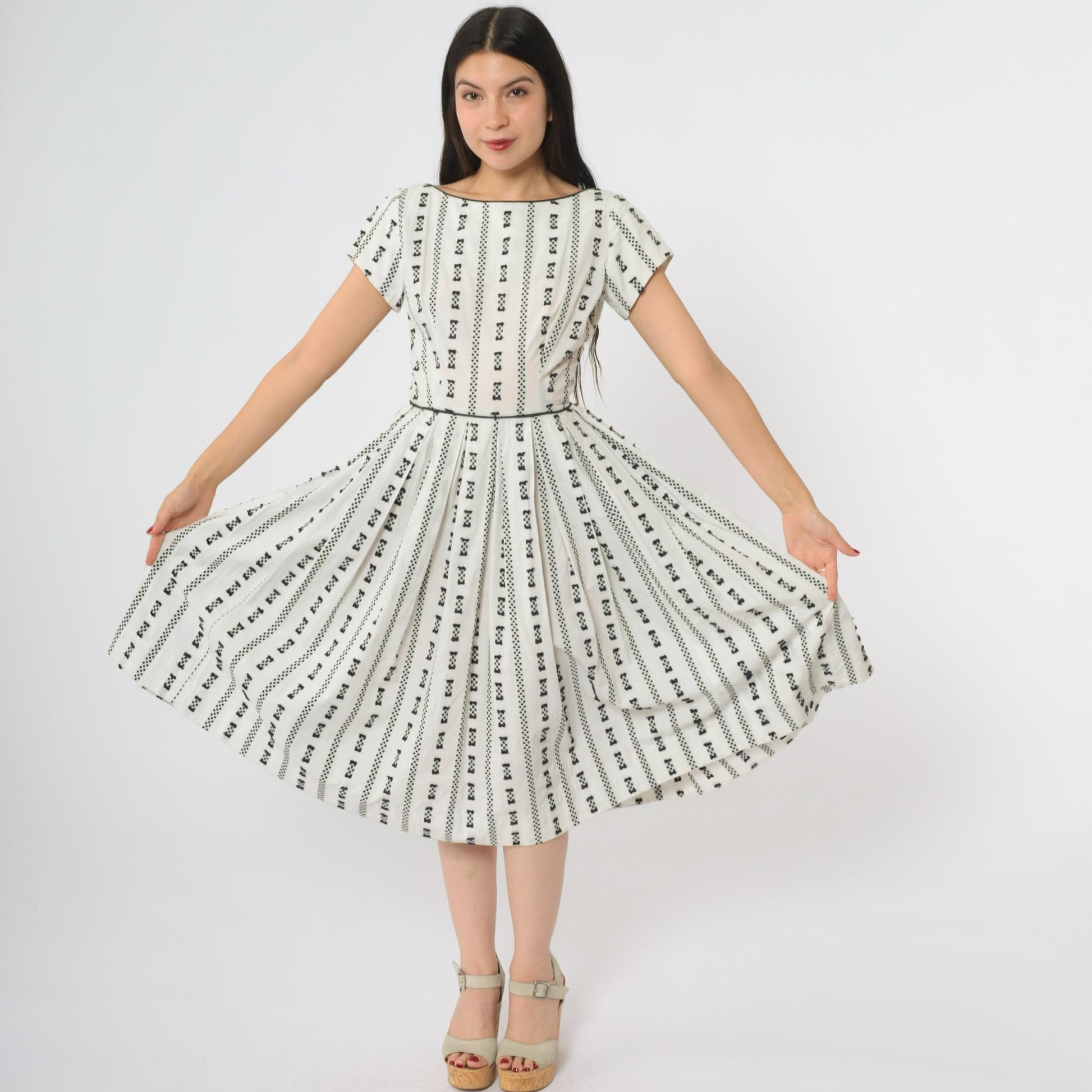 60s Geometric Print A-Line Midi Dress White Black Mod Shift XS