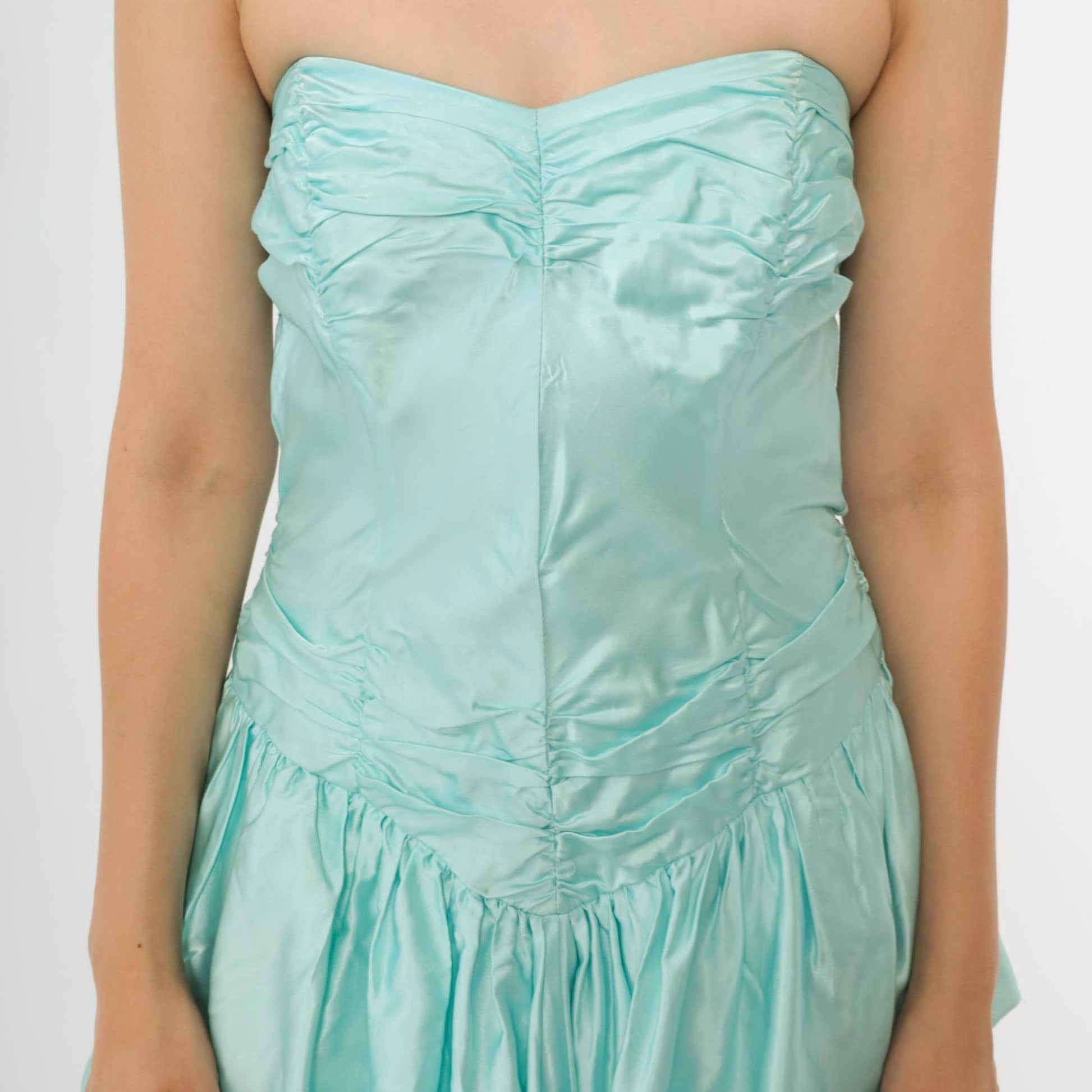 90s Roberta Mint Satin Strapless Mini Dress Tiered Ruffle Sweetheart Neckline Extra Small XS