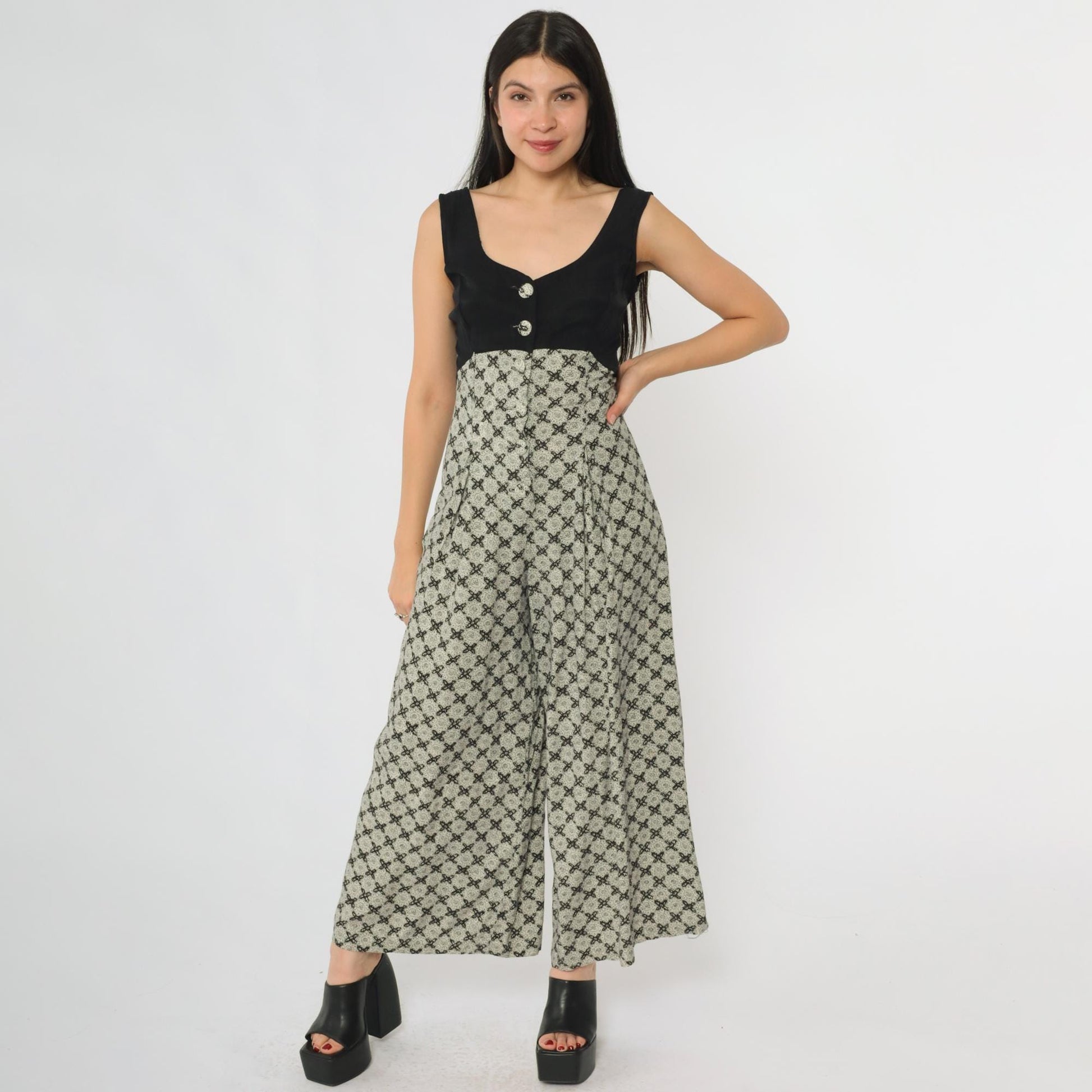 90s Alyn Paige Black Floral Jumpsuit Wide Leg V-Neck Rayon Small