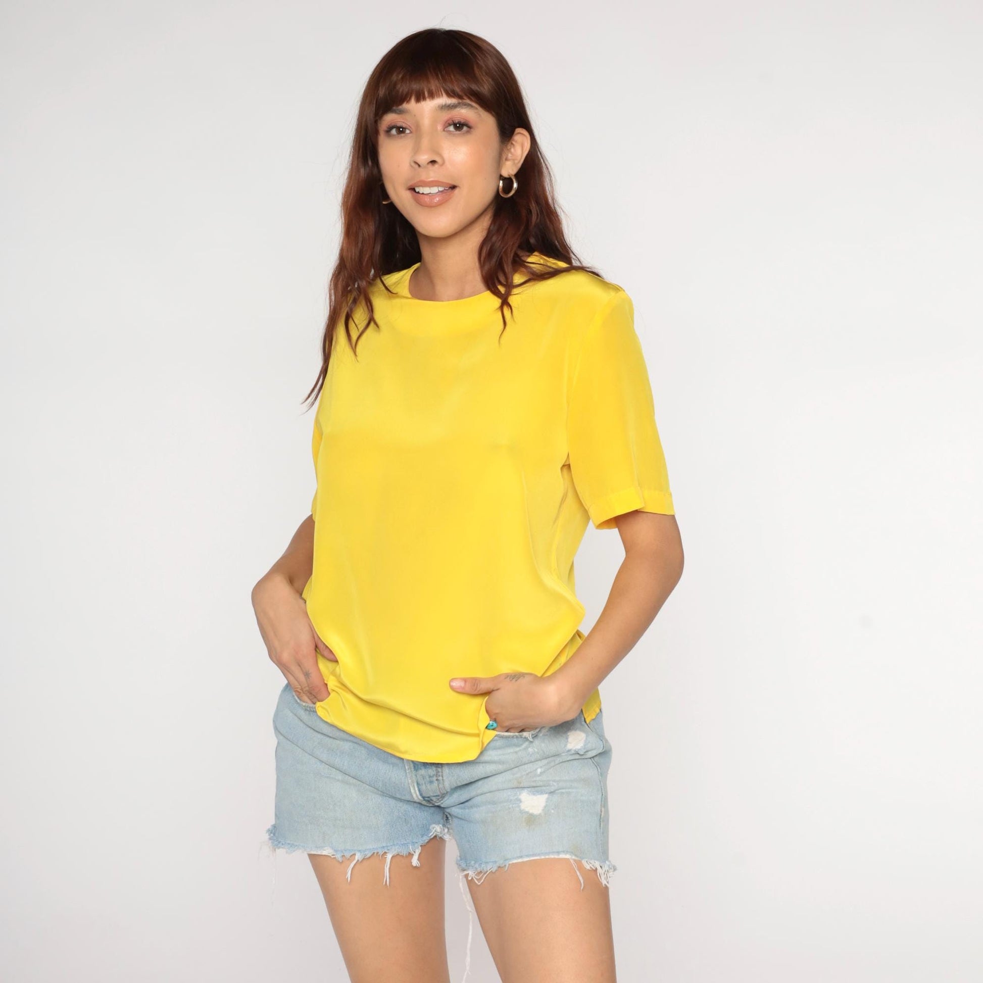 80s Yellow Short Sleeve Blouse Keyhole Back Button Medium
