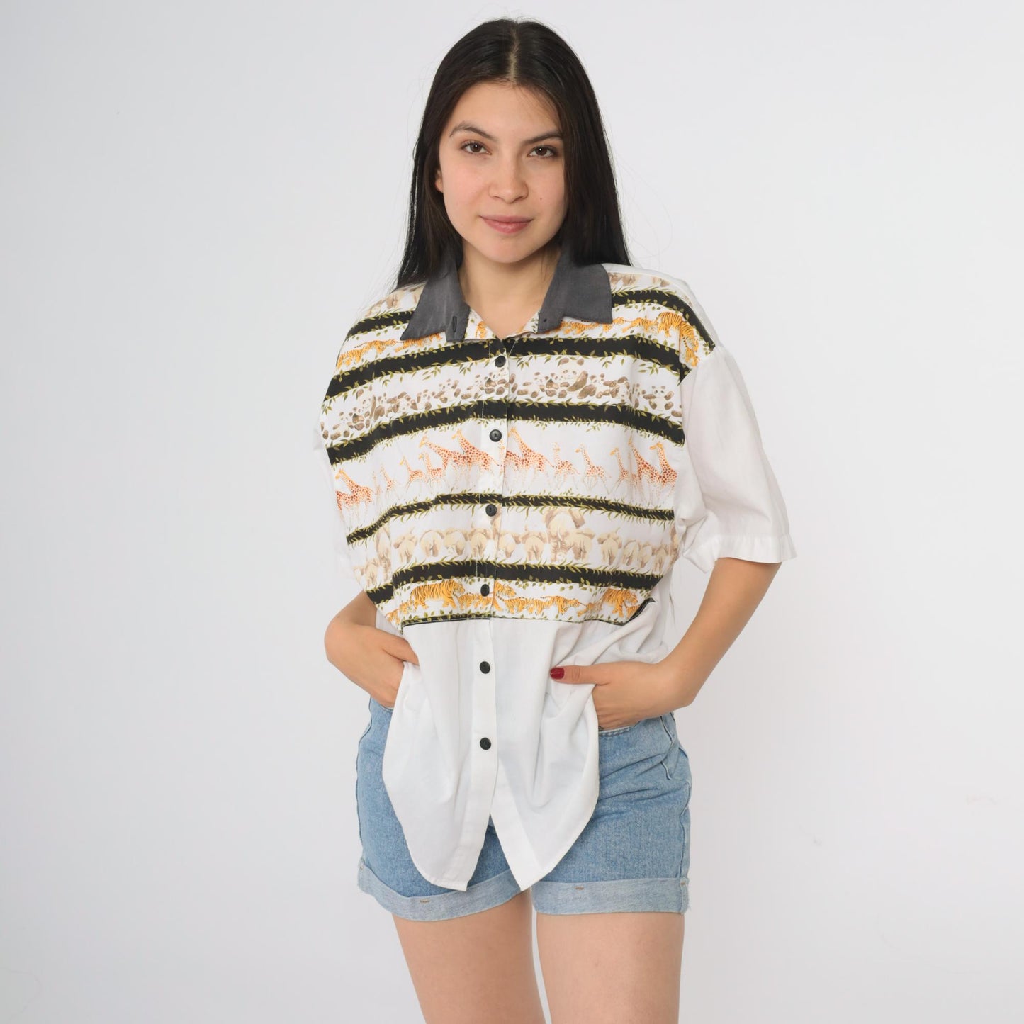 90s Tapestry Safari Animal Print Button-Up Blouse White Grey Collar Large