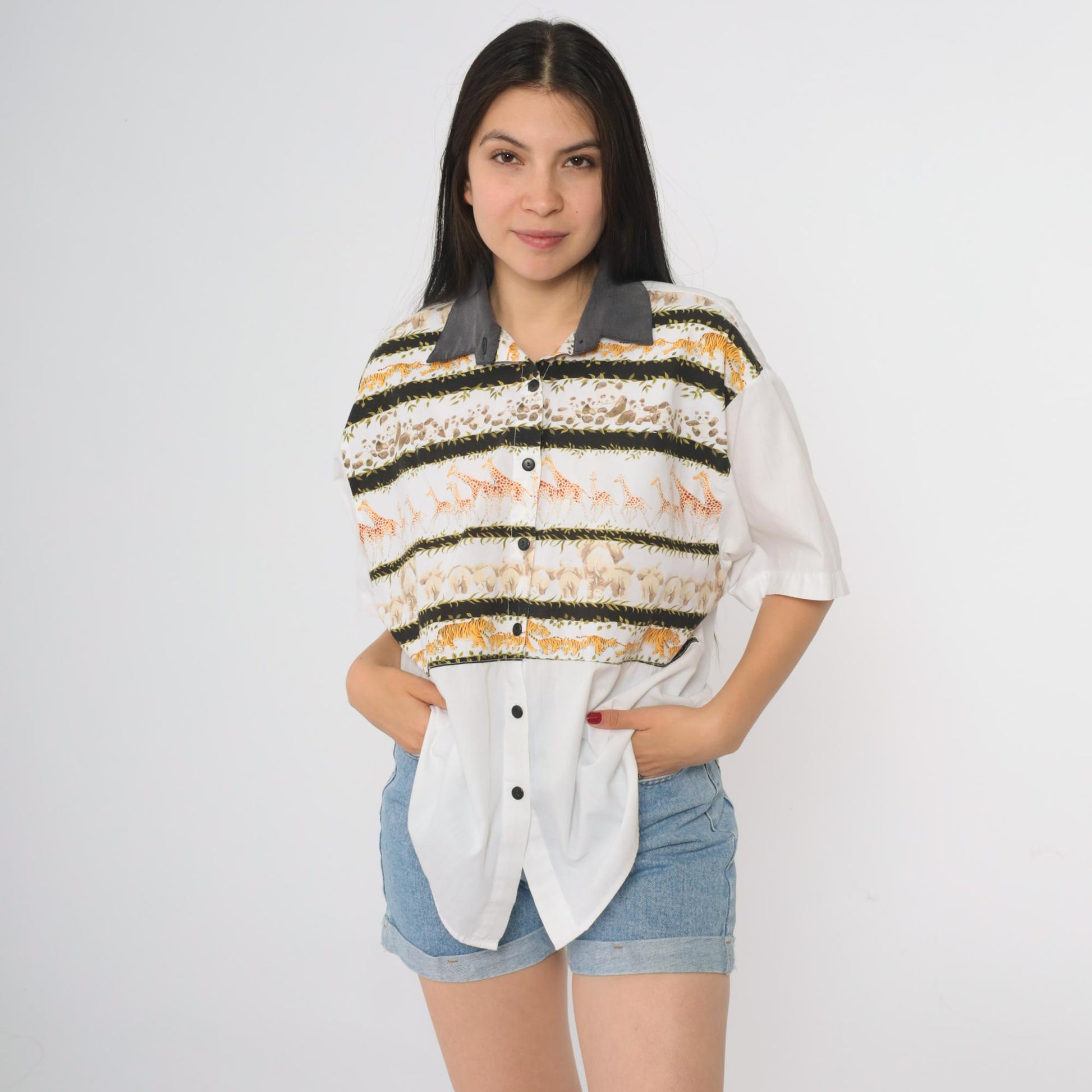 90s Tapestry Safari Animal Print Button-Up Blouse White Grey Collar Large