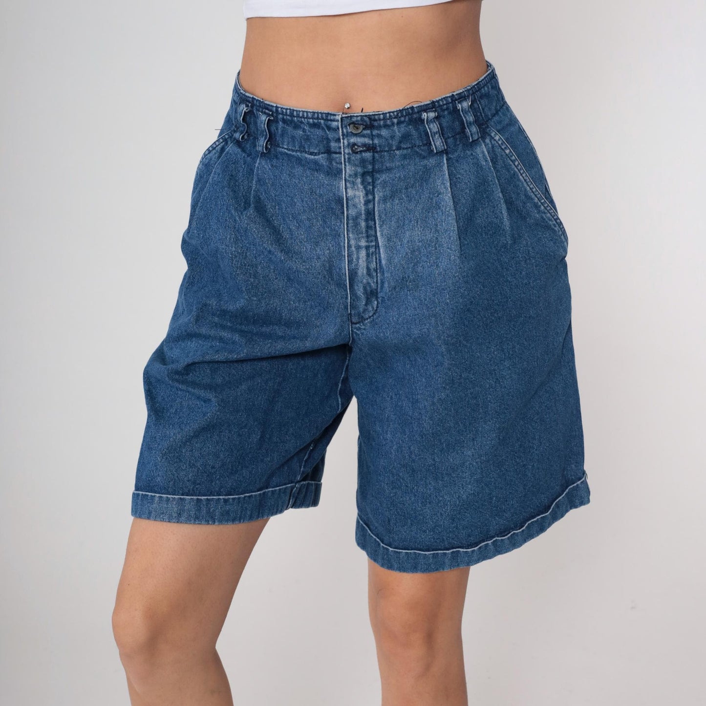 90s Liz Claiborne Pleated Jean Shorts Blue Denim High Waisted Medium