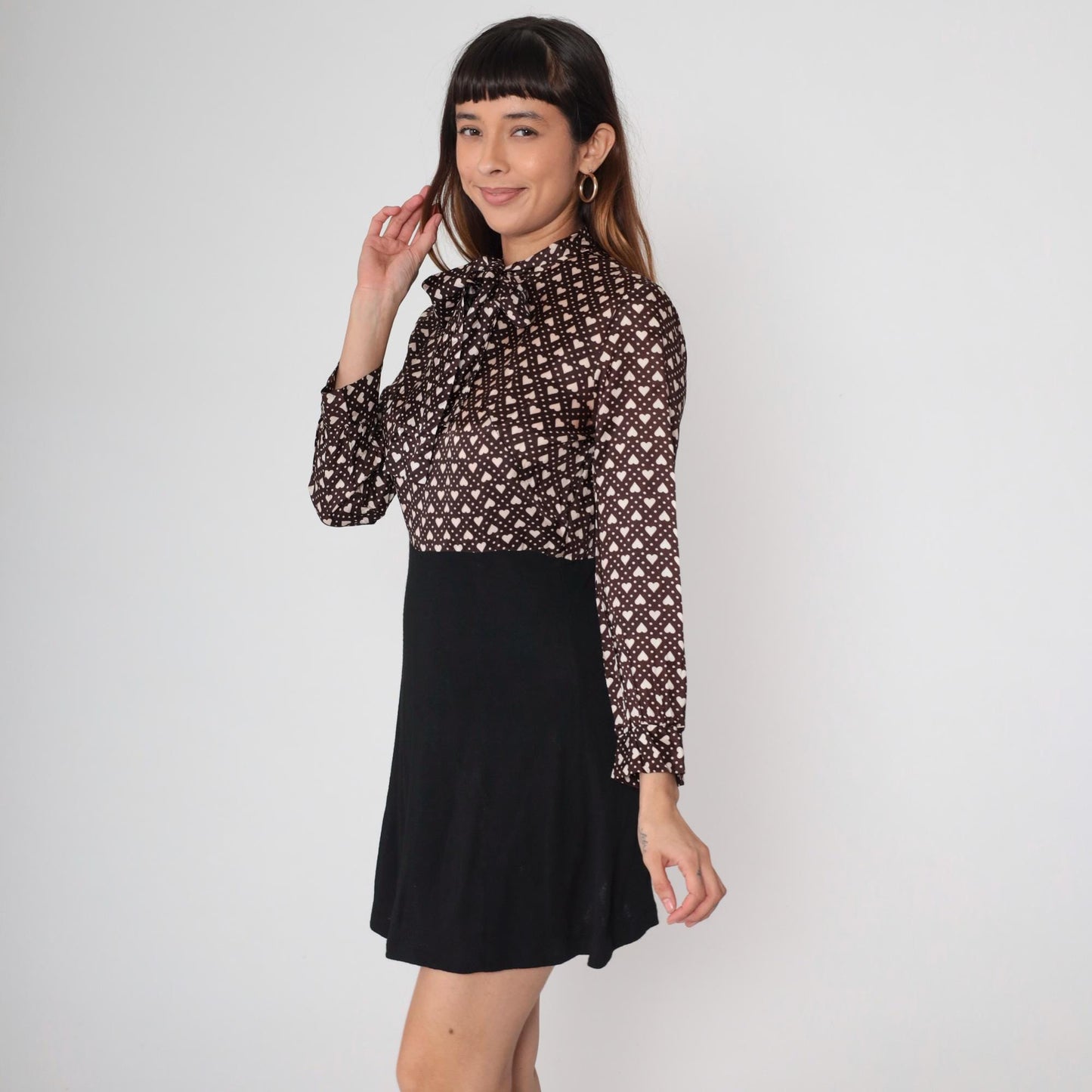 60s Heart Print Mini Dress Brown Pink Mock Neck Long Sleeve Medium M