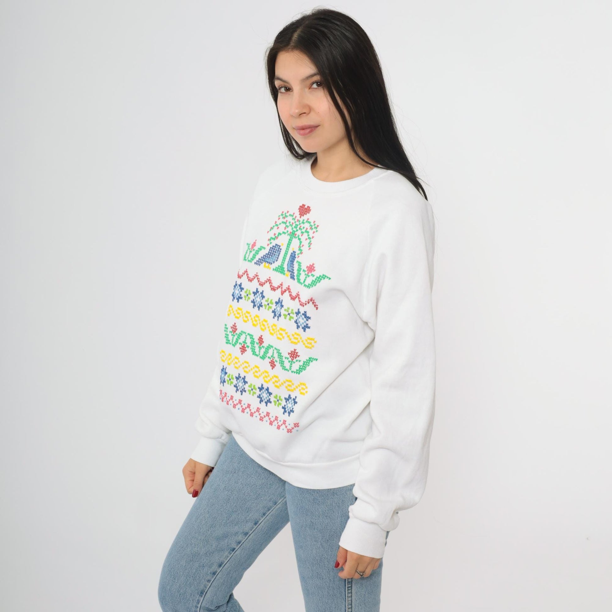 90s Jerzees Birds Floral Cross Stitch Graphic Sweatshirt White Crewneck Large L