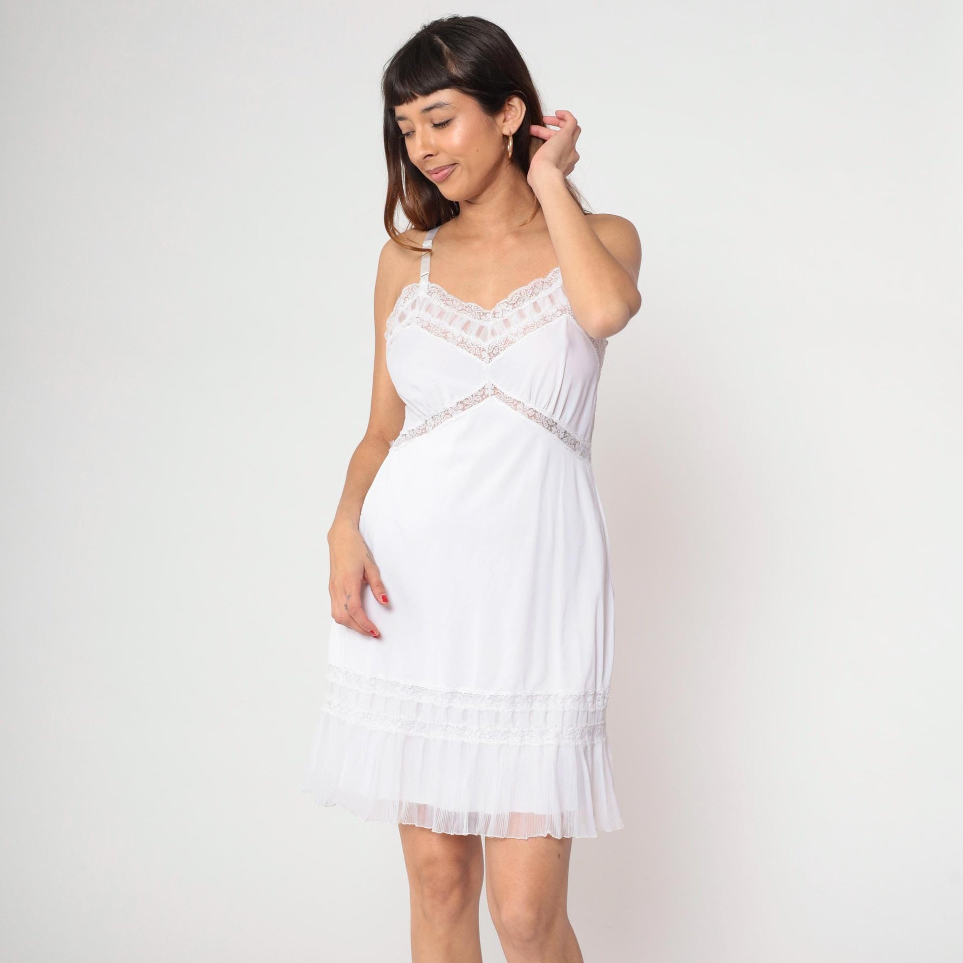 70s White Slip Dress Embroidered Lace V-Neck Empire Waist Spaghetti Strap Mini Medium