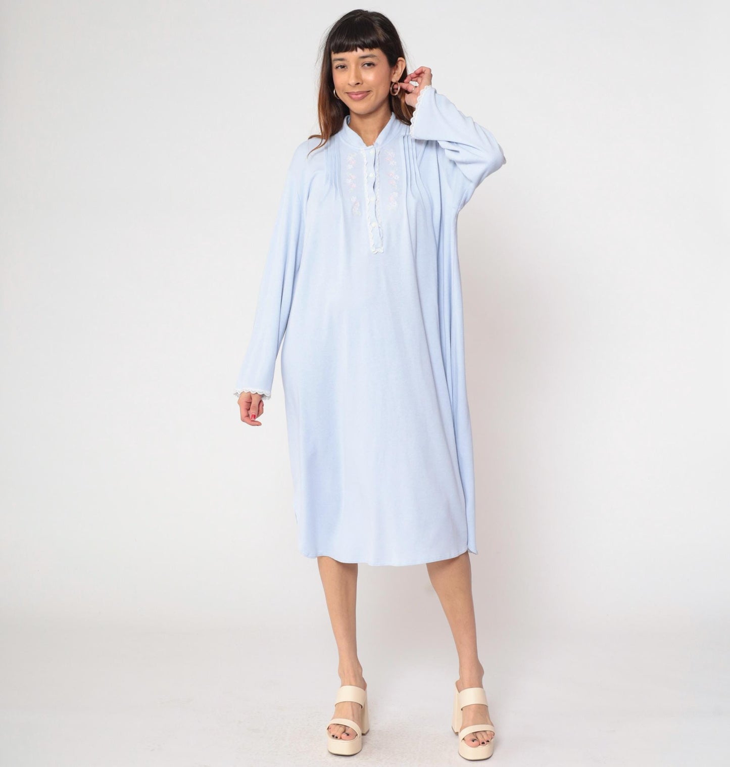 80s Vanity Fair Pastel Blue Nightgown Embroidered Floral Button Front Extra Large XL