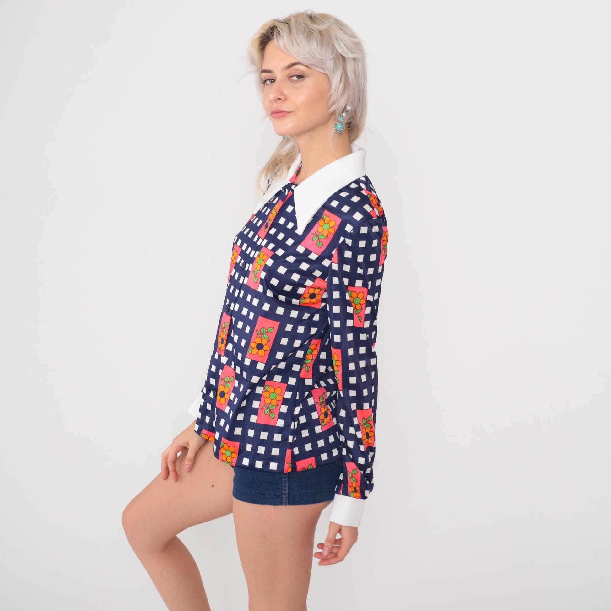 70s Navy Gingham Daisy Print Button-Down Blouse White Collar Small S