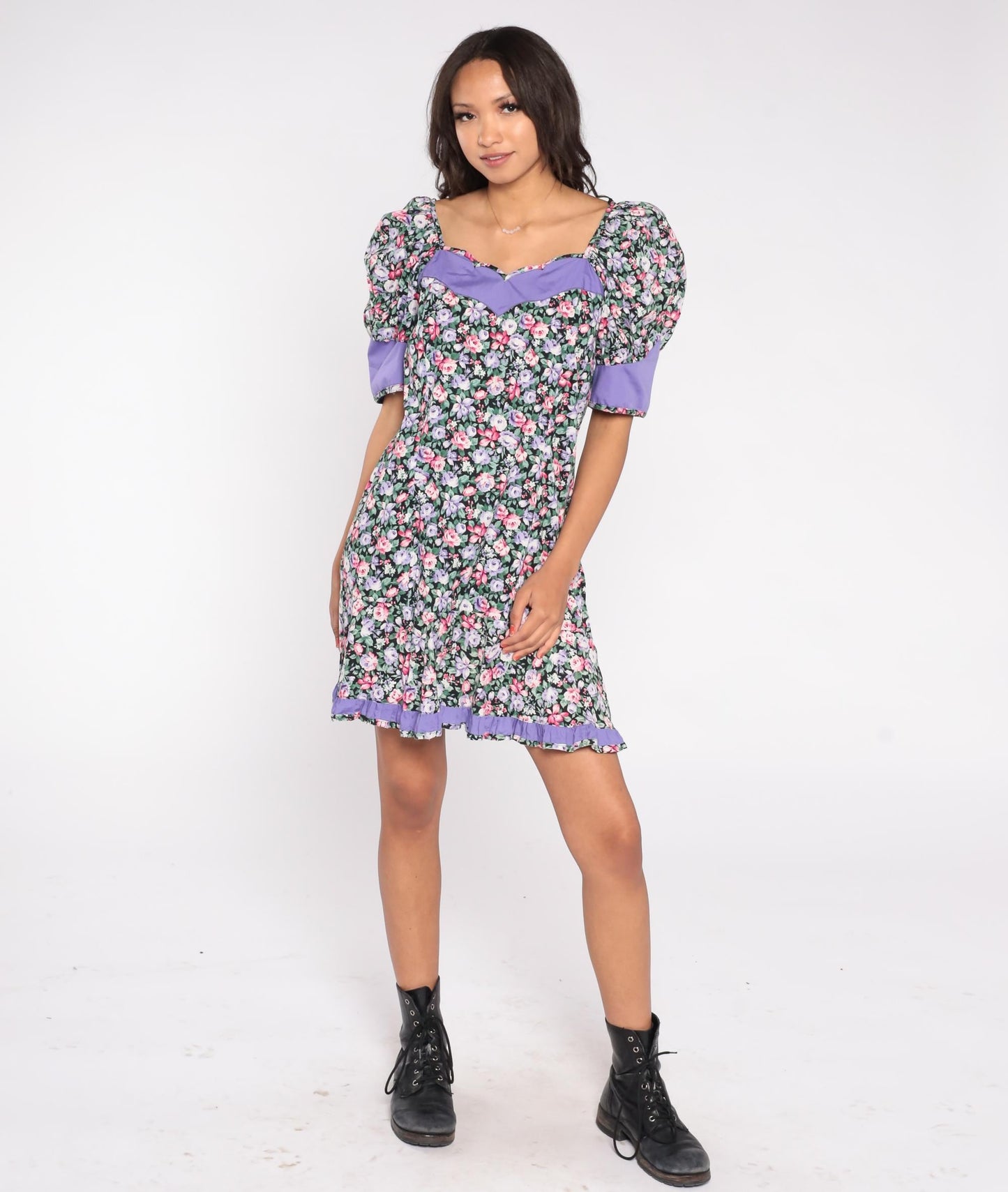 90s Floral Mini Dress Puff Sleeve Sweetheart Neckline Lilac Trim Cotton Large