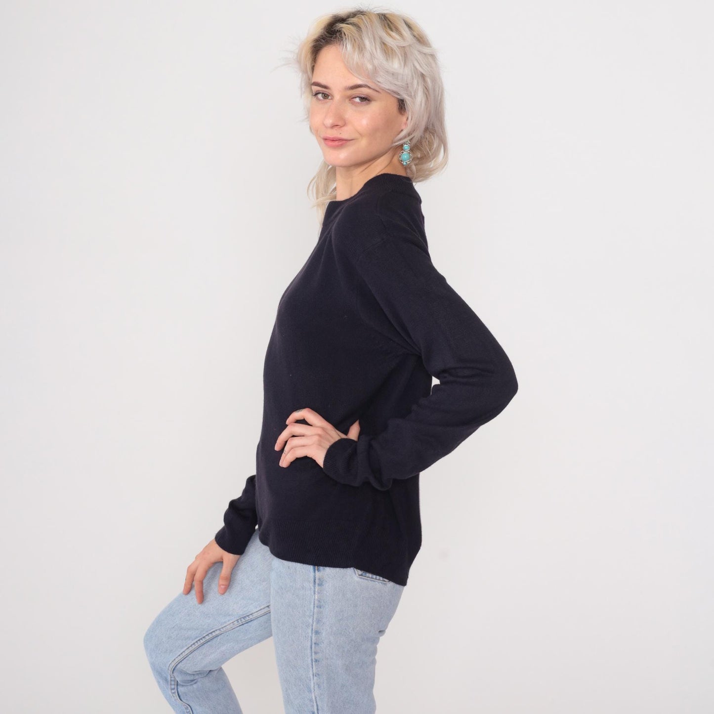 90s Black Crew Neck Sweater Drop Shoulder Pullover Medium M