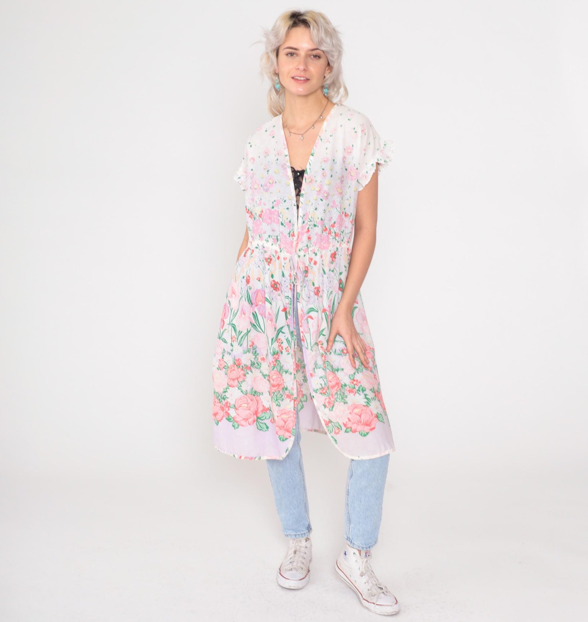 70s Pink Rose Floral Duster Jacket White Cotton Empire Waist Maxi Robe Small