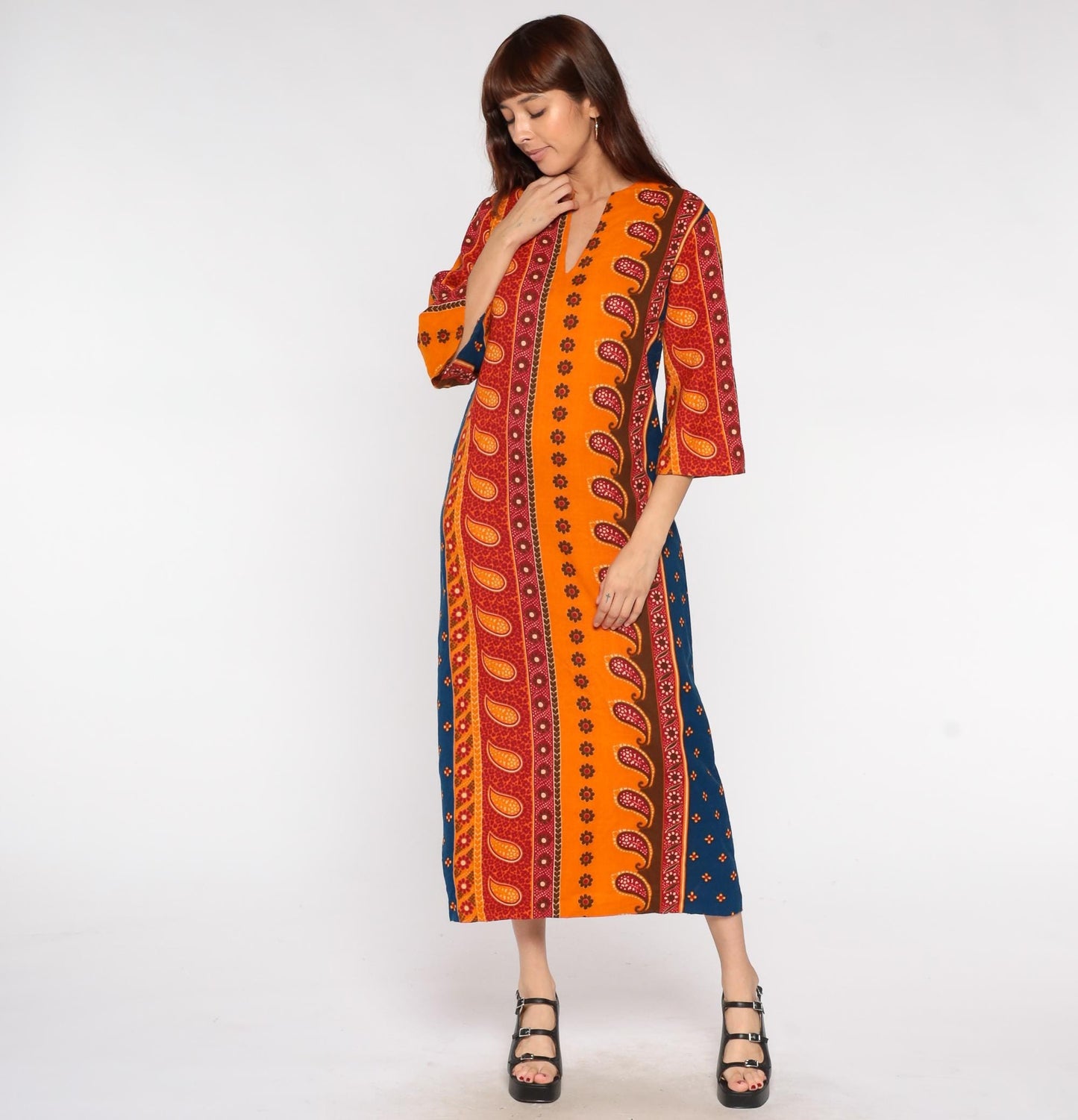 70s Caftan Dress Orange Blue Paisley Indian Print V-Neck Maxi Small