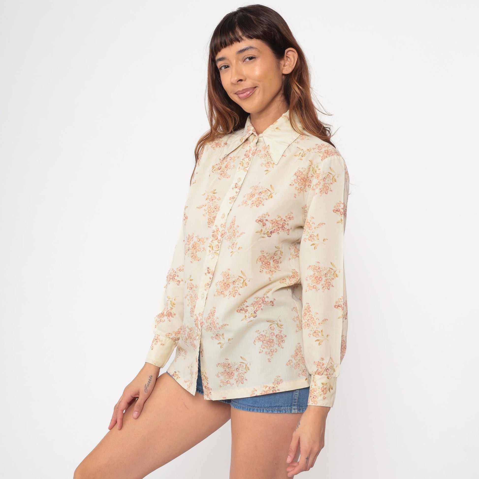 70s Ship n Shore Floral Button-Up Blouse Cream Peach Blossoms Medium M