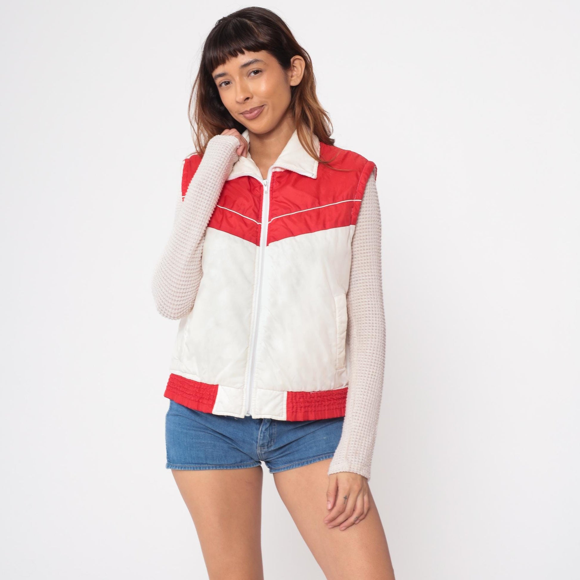 80s Red White Puffer Vest Western Yoke Sleeveless Zip Jacket Medium