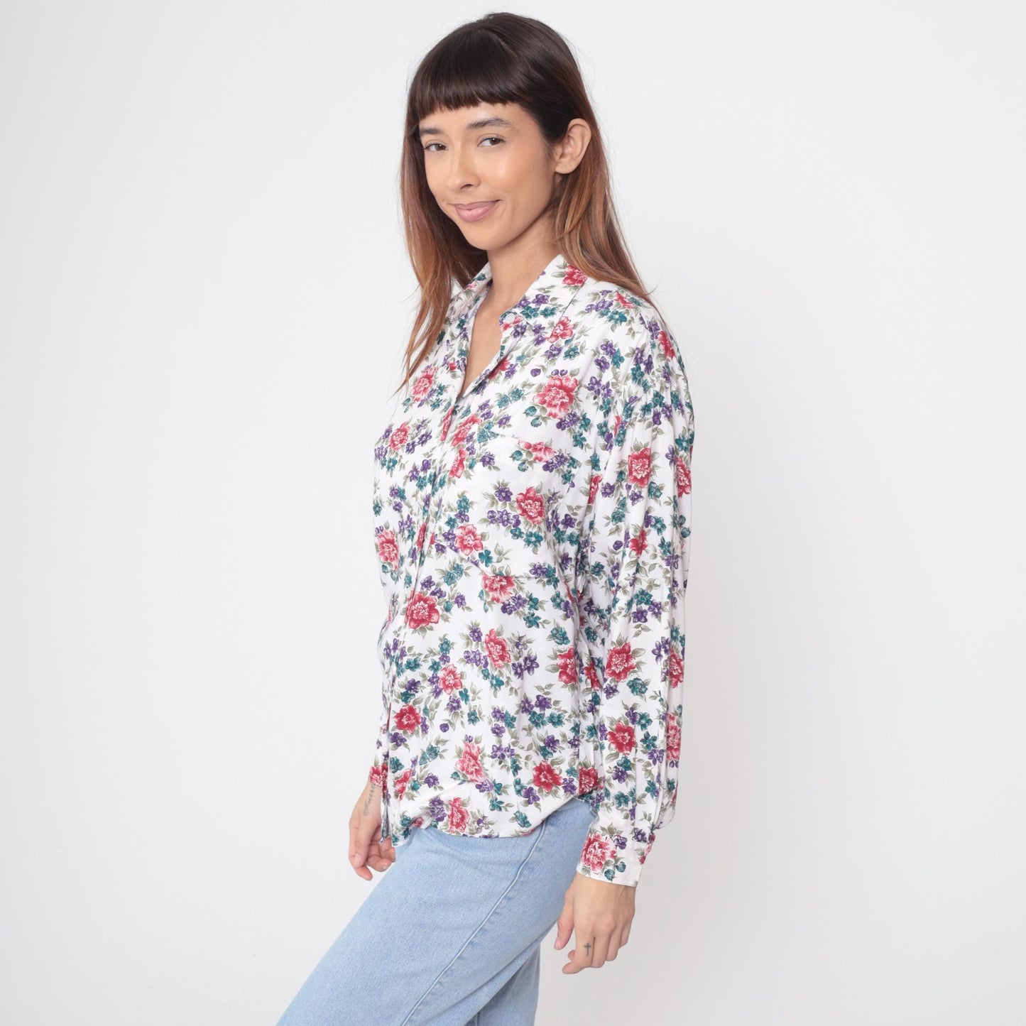 90s Ilio Floral Button-Up Blouse White Rose Print Rayon Medium M