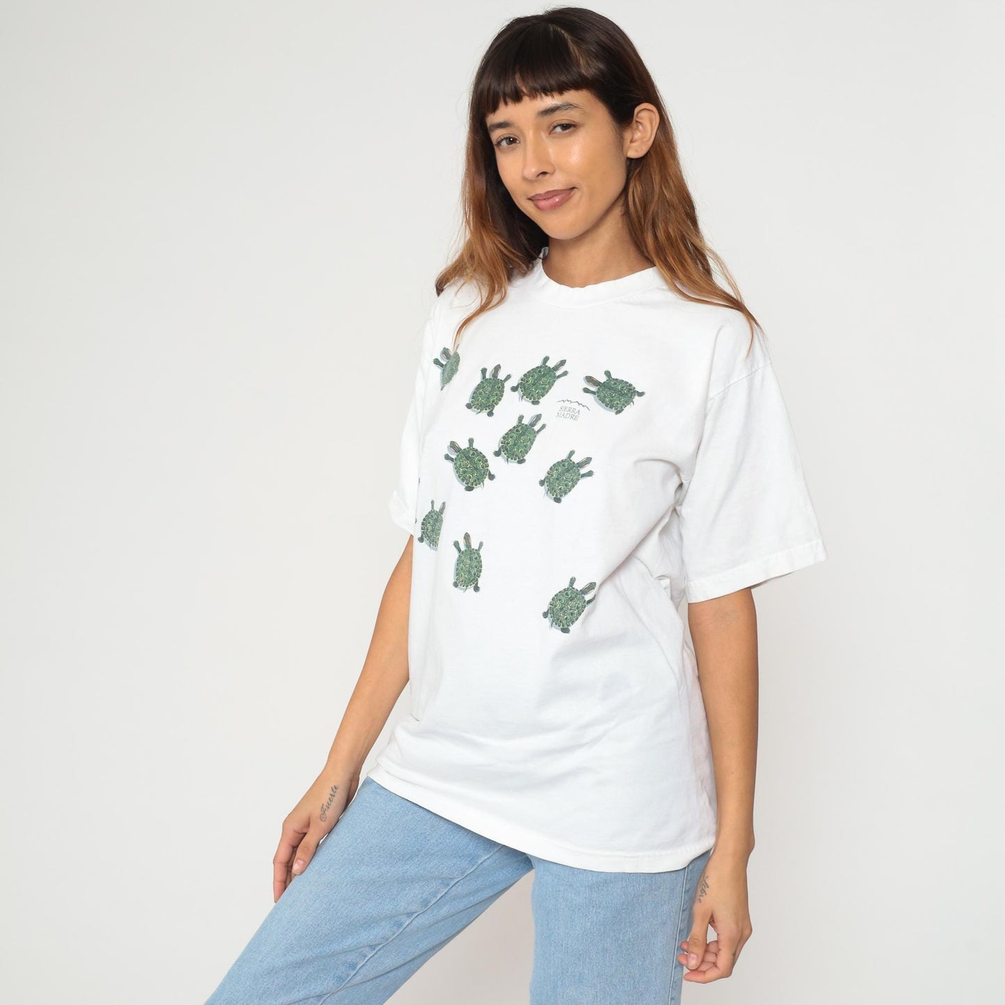 90s Sierra Madre Turtle Graphic T-Shirt White Cotton Crew Neck Medium