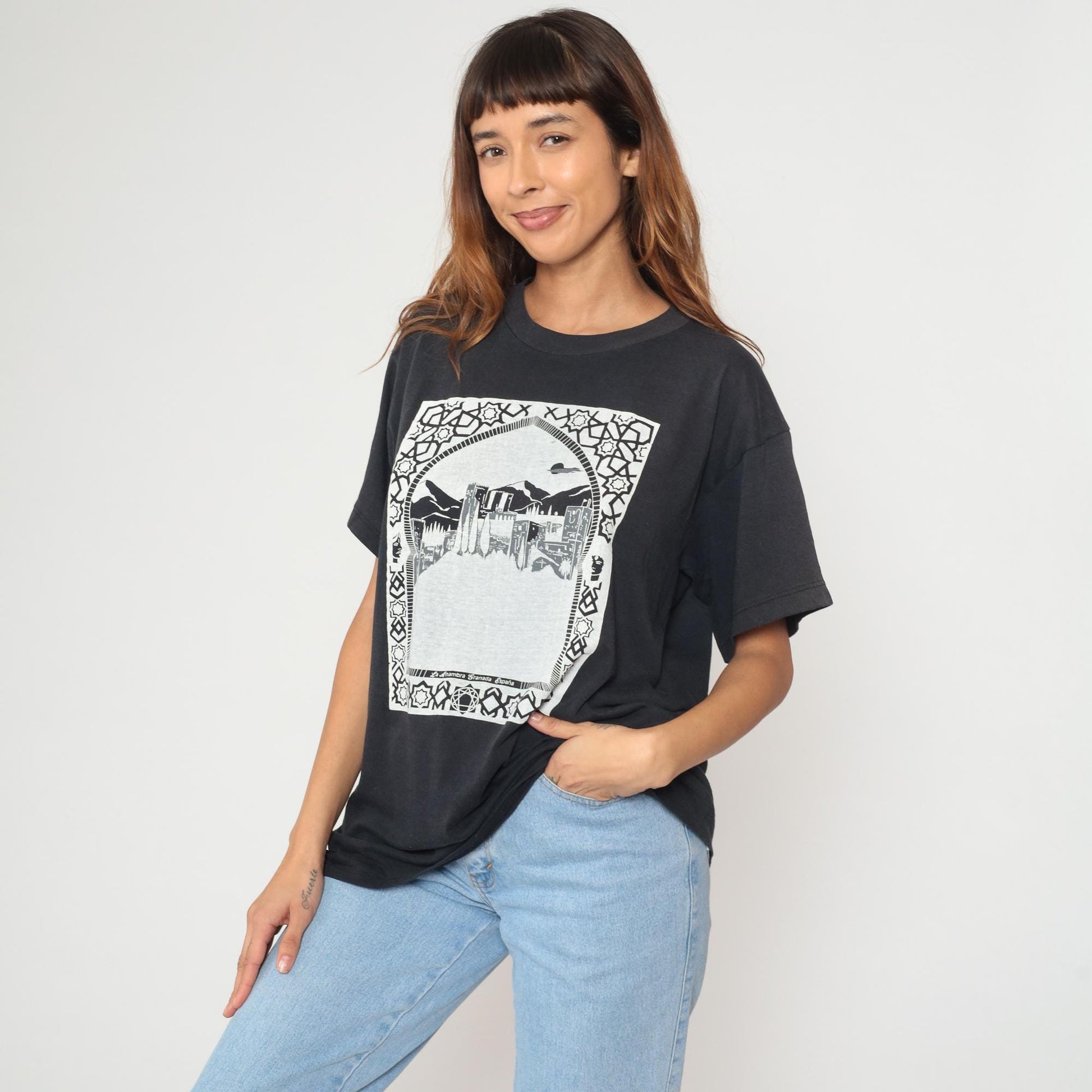 Y2K Spain Alhambra Granada Castle Graphic Tee Black White Small Medium