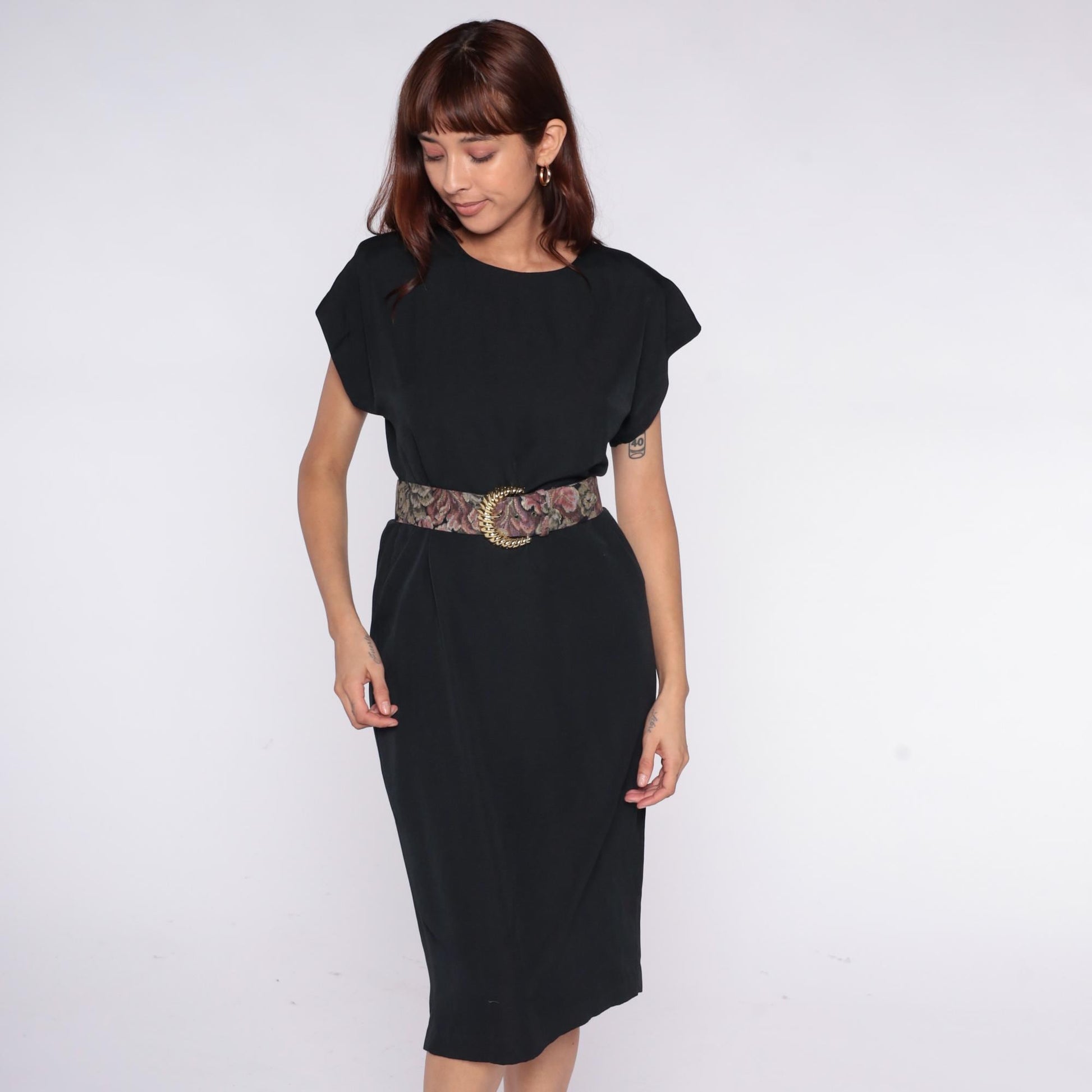 90s Black Midi Dress Crew Neck Cap Sleeve Shift Belted Medium