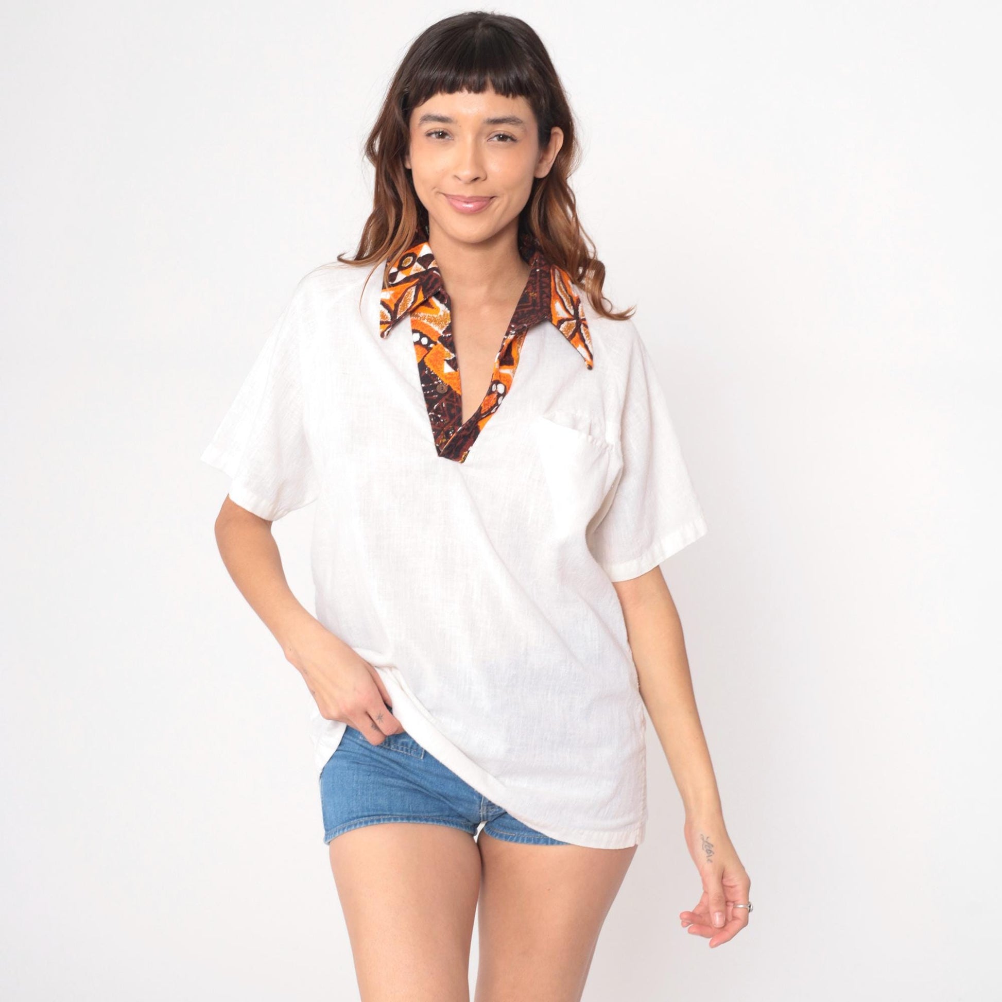 70s Kimolo Fashions Hawaiian Shirt Cream Cotton V-Neck Batik Collar Large