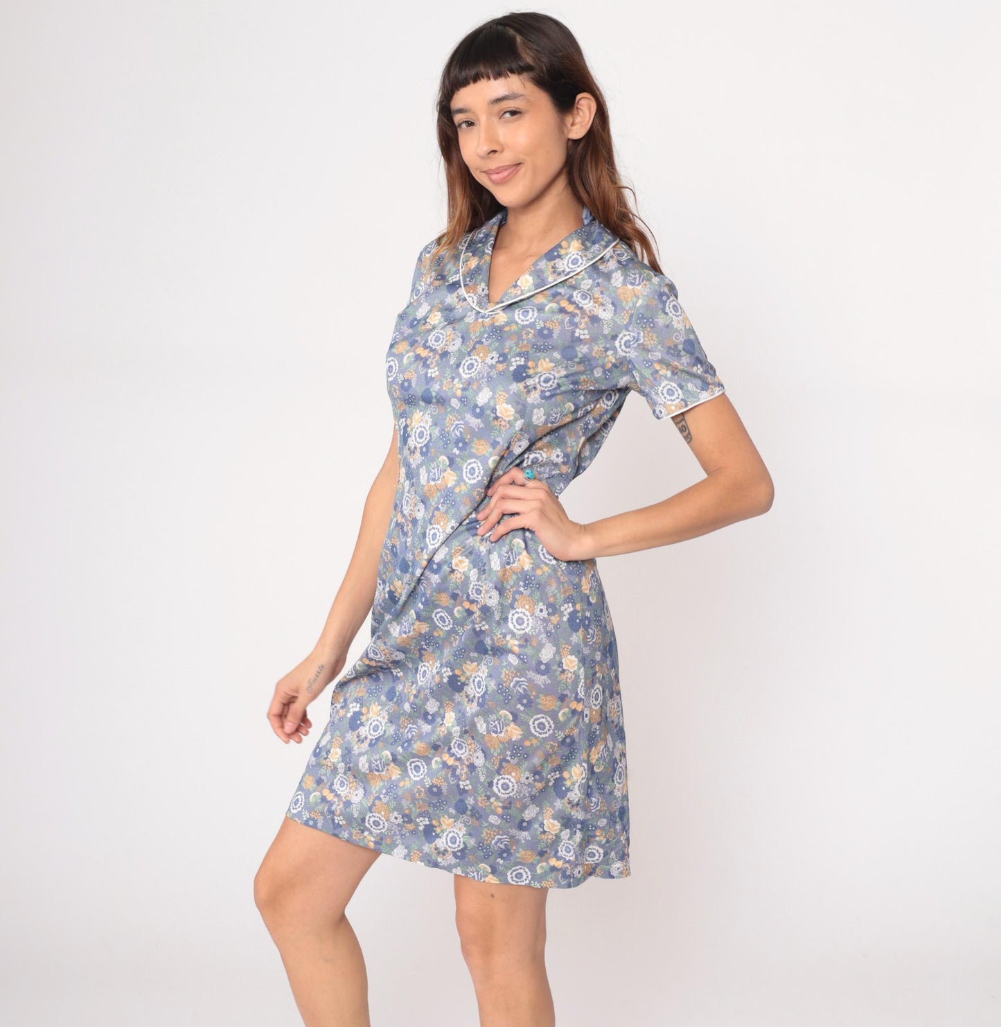 70s Floral Day Dress Blue Knee-Length Button Front Collared Botanical Print Medium