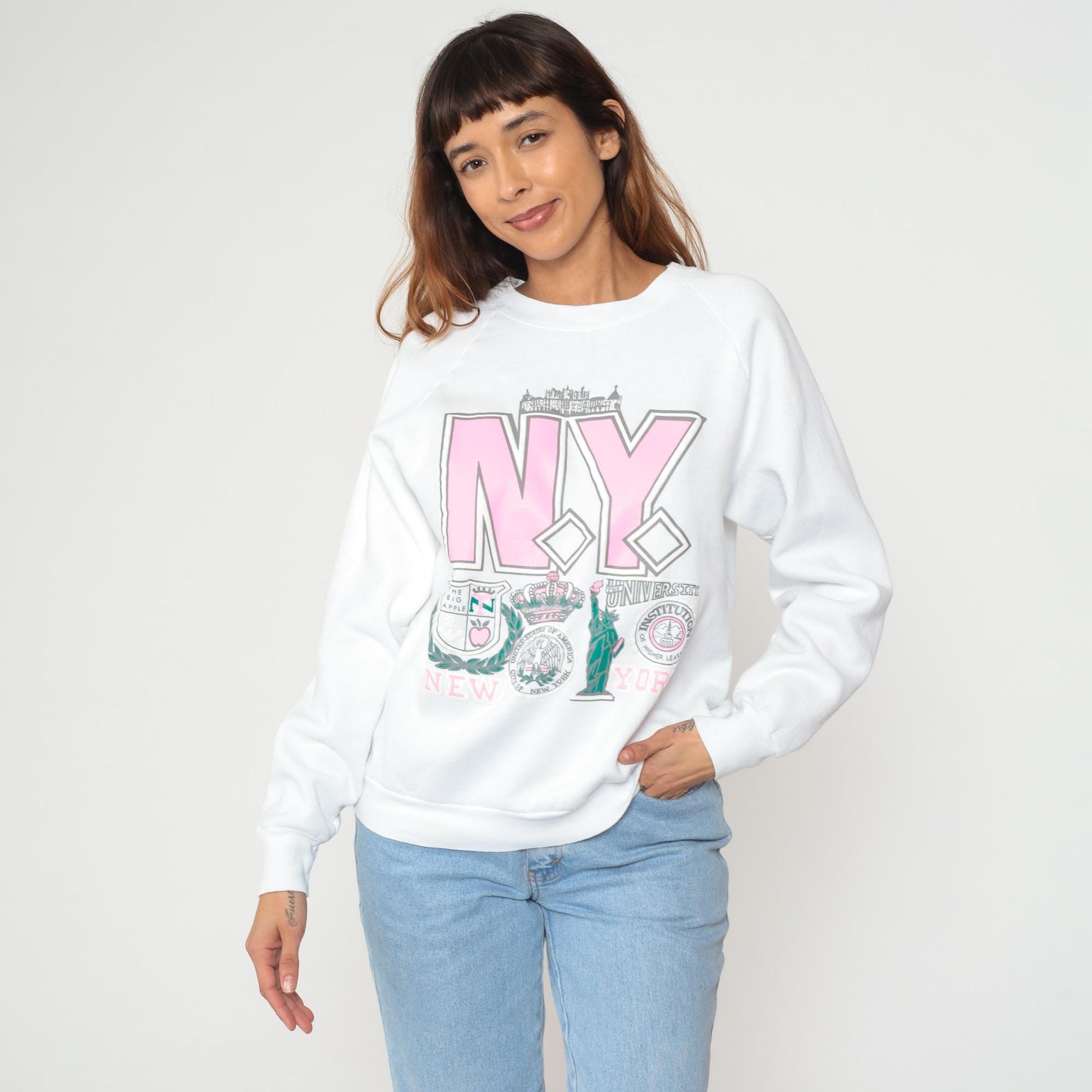 90s New York Sweatshirt Statue of Liberty Graphic White Pink Cotton Large L