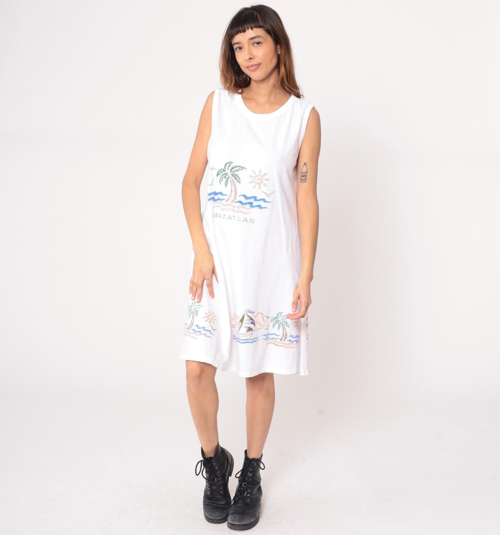 90s Mazatlan Mexico Embroidered White Cotton Shift Dress Large