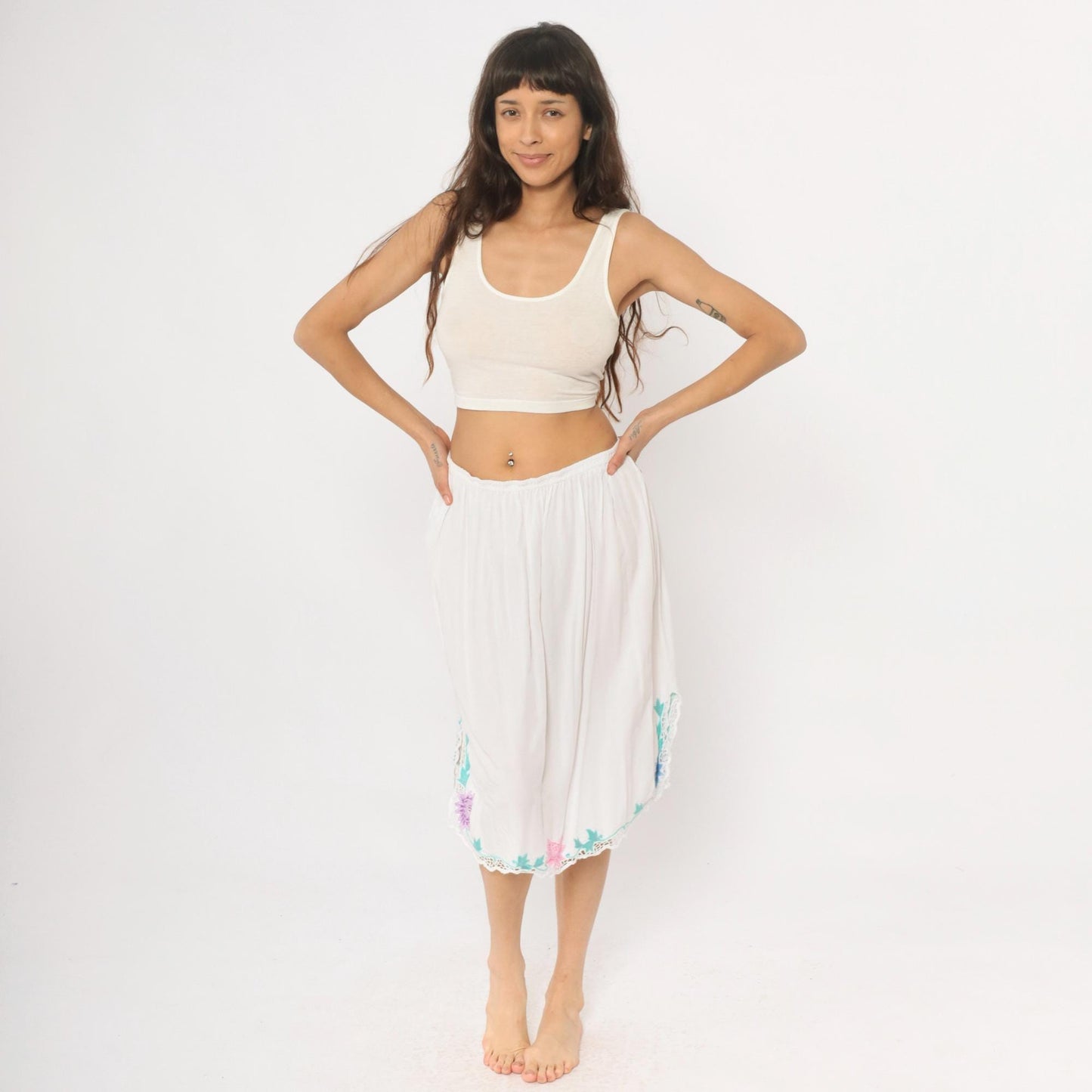 80s Phoenix White Half Slip Embroidered Floral Crochet Lace Medium