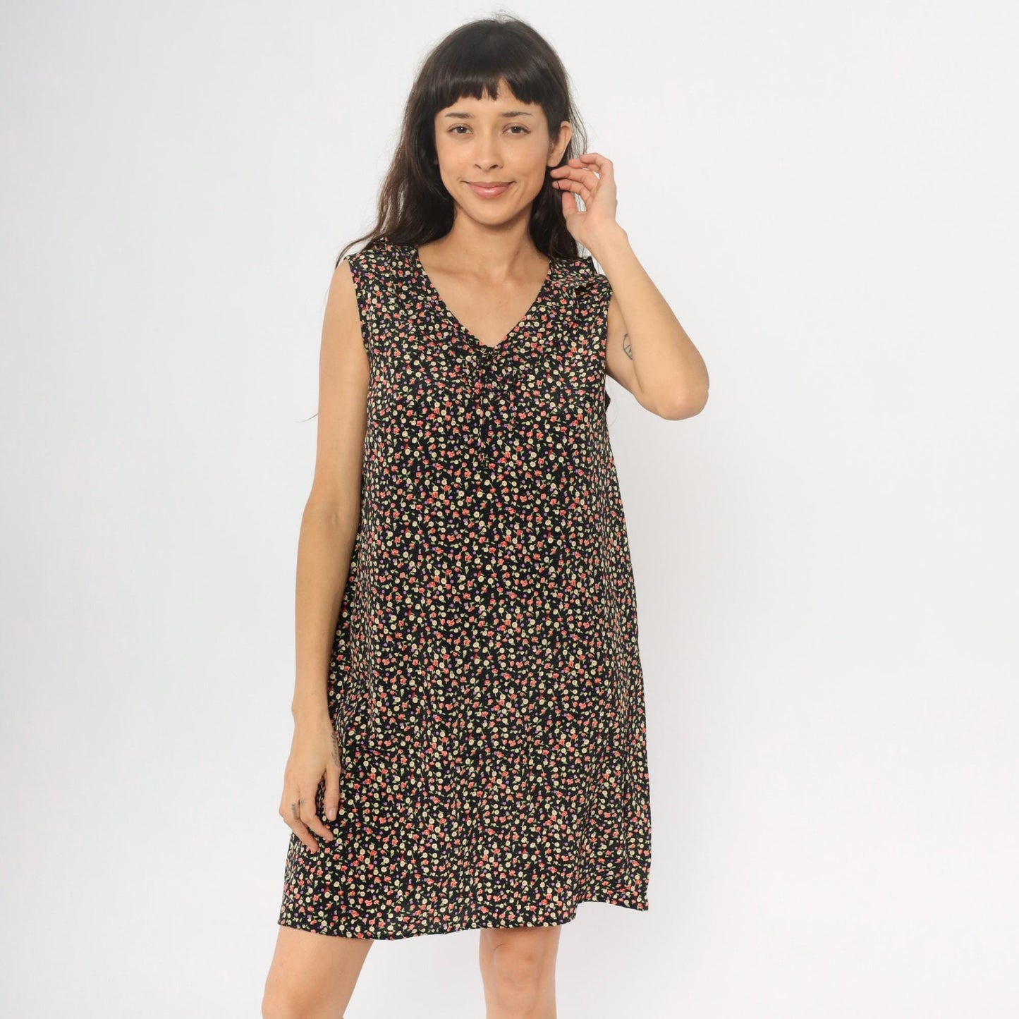 90s Black Ditsy Floral Calico Shift Dress Knee Length Medium M