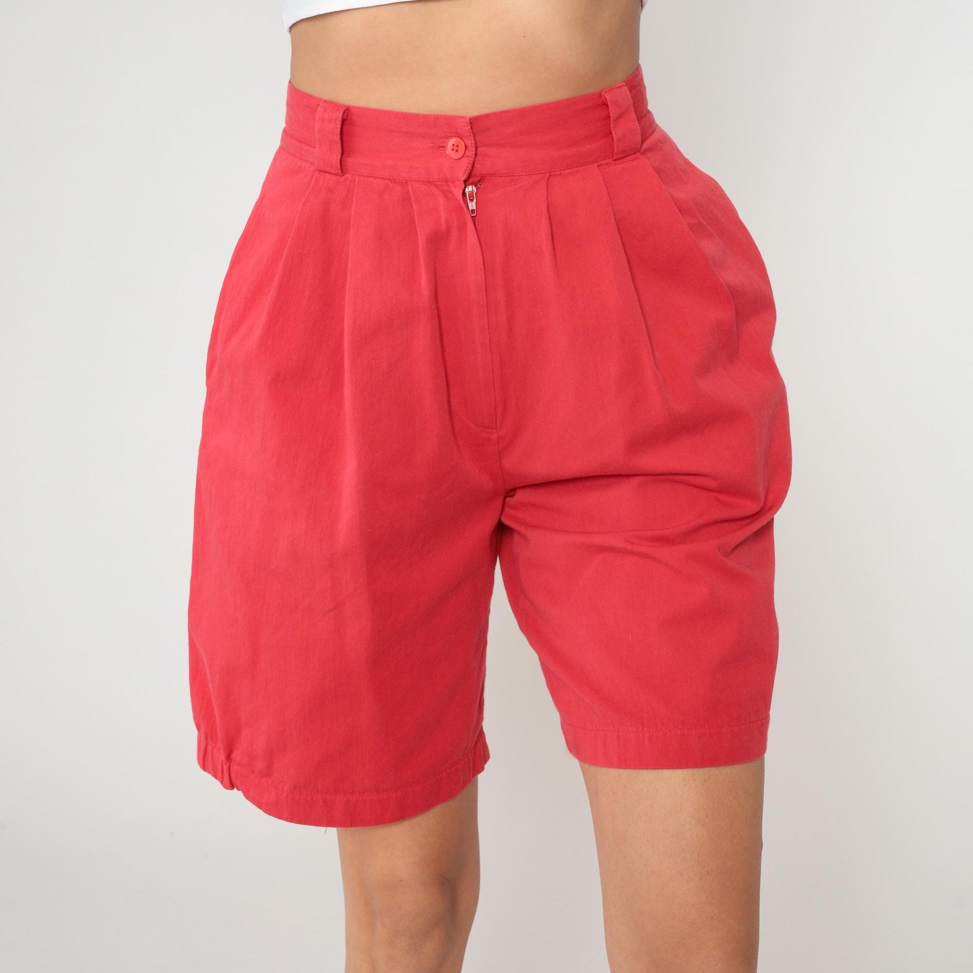 90s Bianca Nyqara Coral Red High-Waisted Pleated Shorts Small S
