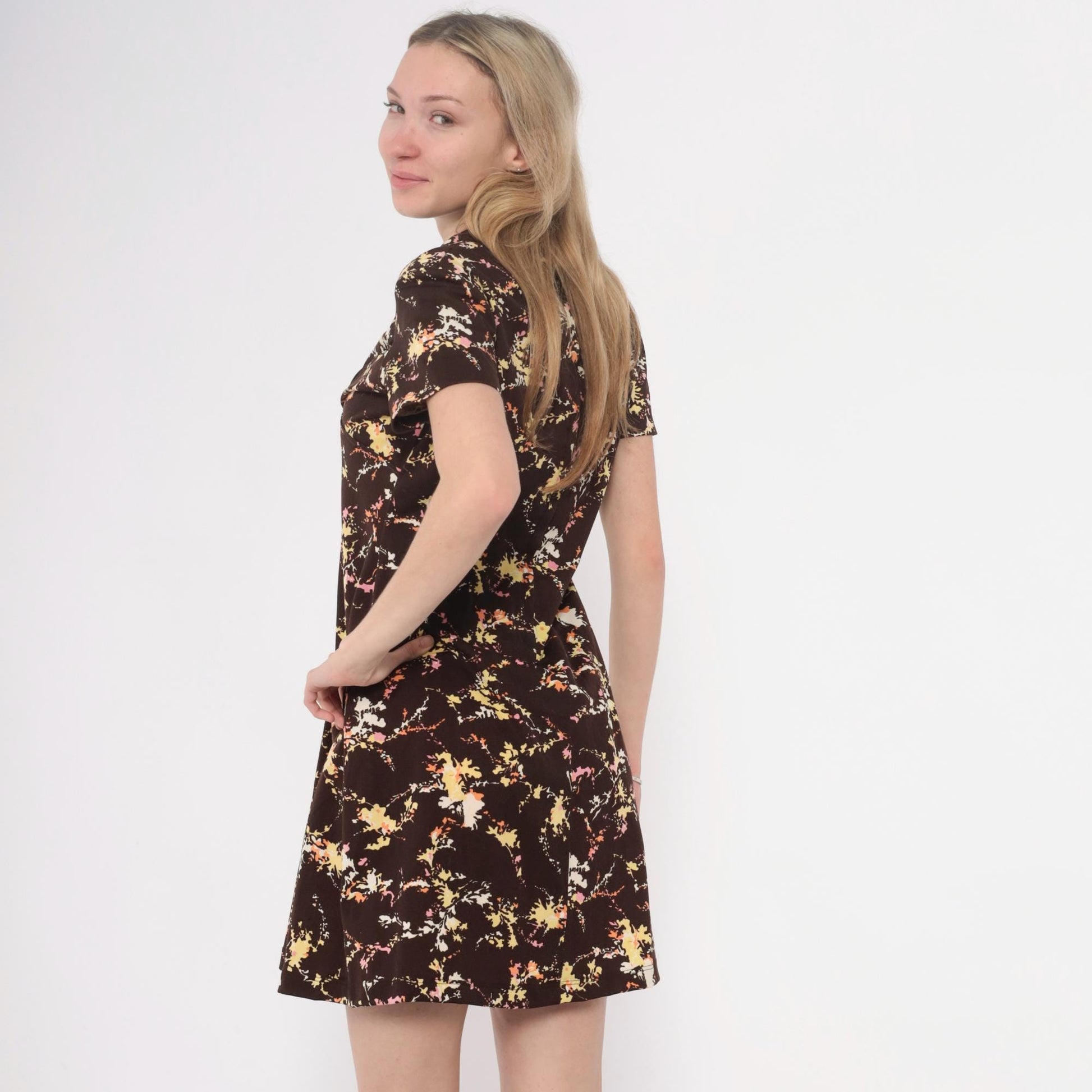70s Brown Floral Mini Dress Collared Button Front A-Line Short Sleeve Medium M