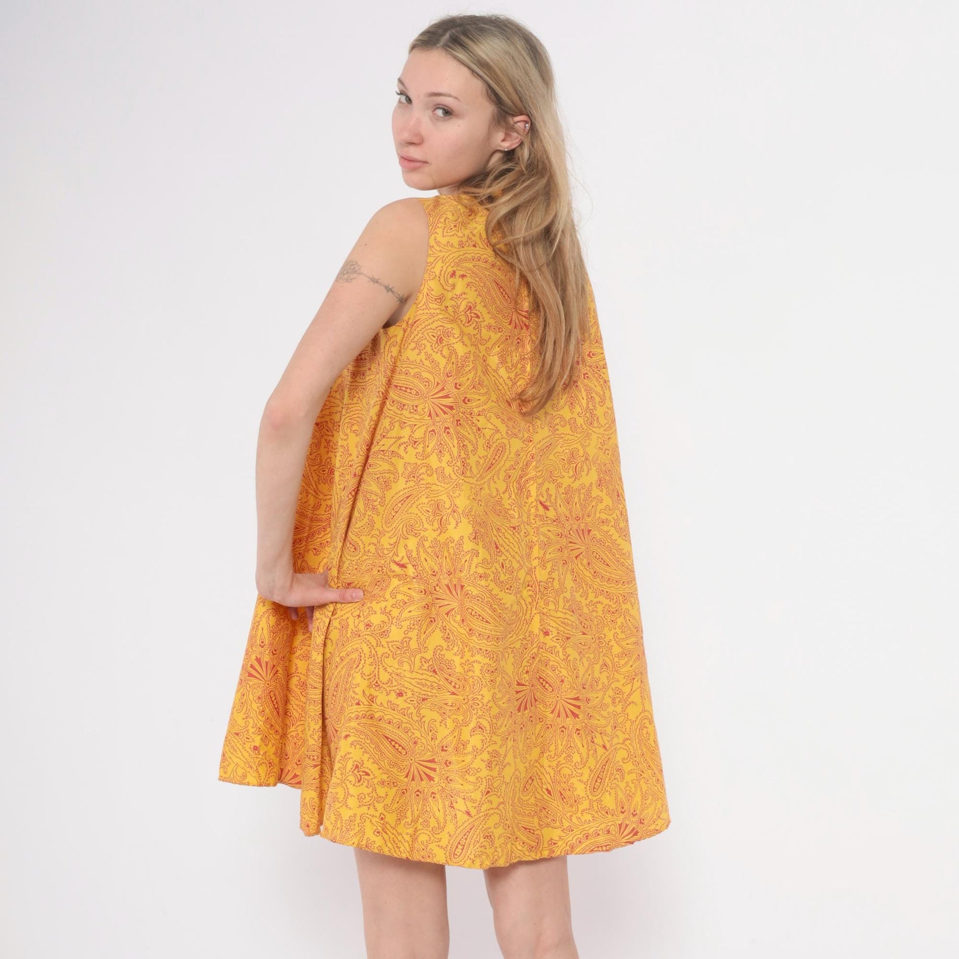60s Gay Gibson Paisley Shift Dress Yellow Red Sleeveless XS