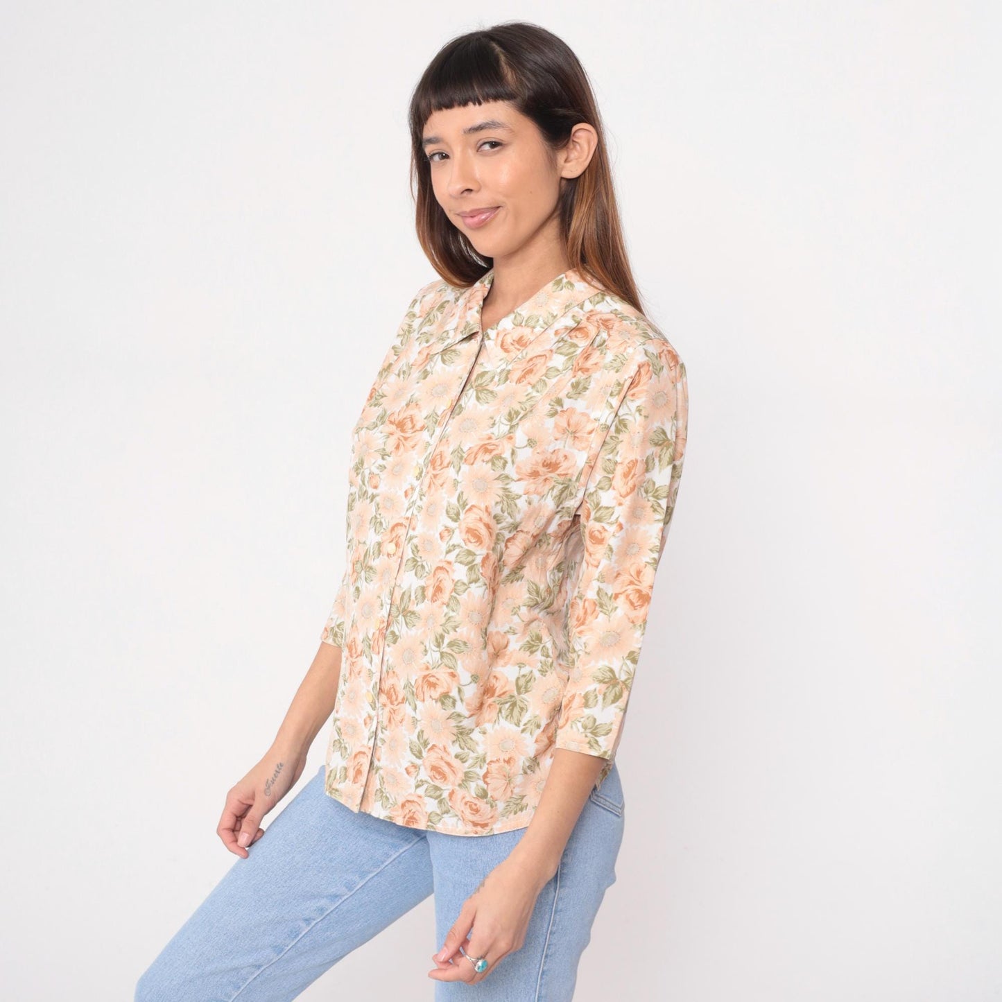 80s Floral Button-Front Blouse Peach Rose Print Cream Notched Collar Medium