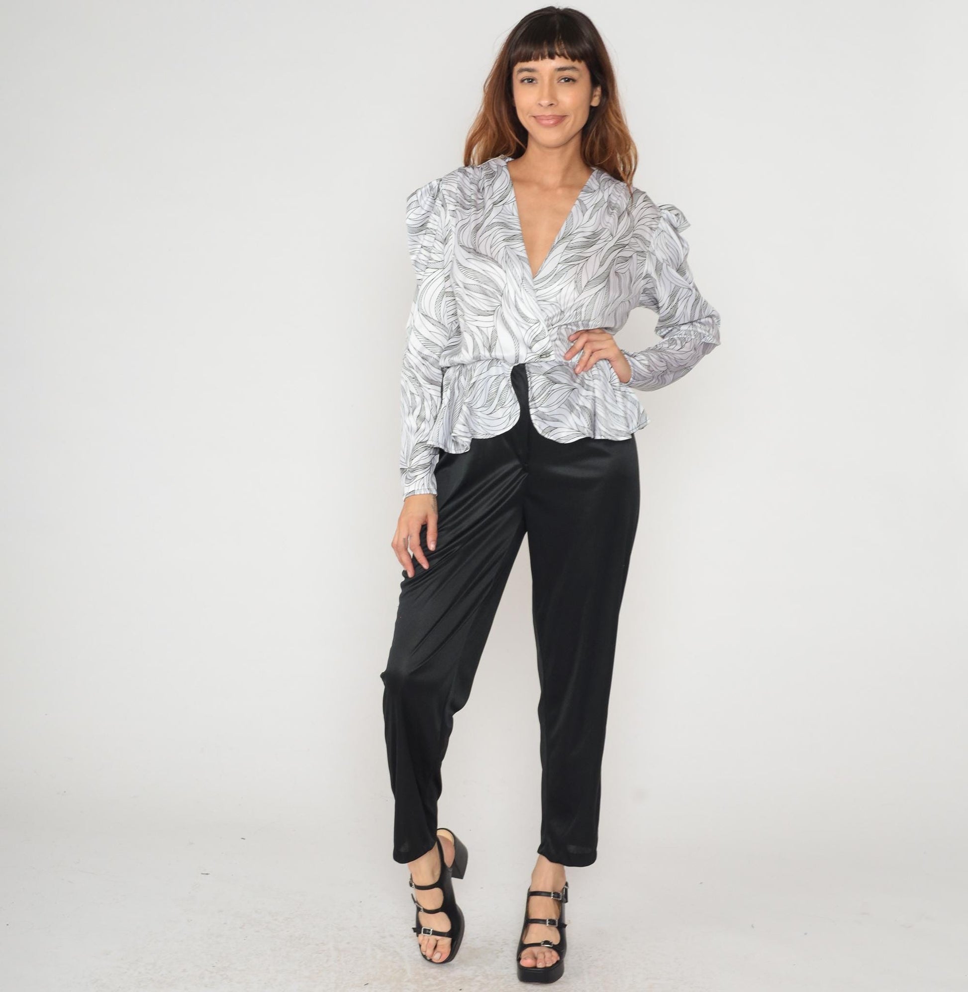 80s Wave Print Peplum Blouse Shoulder Pads V-Neck White Black Medium