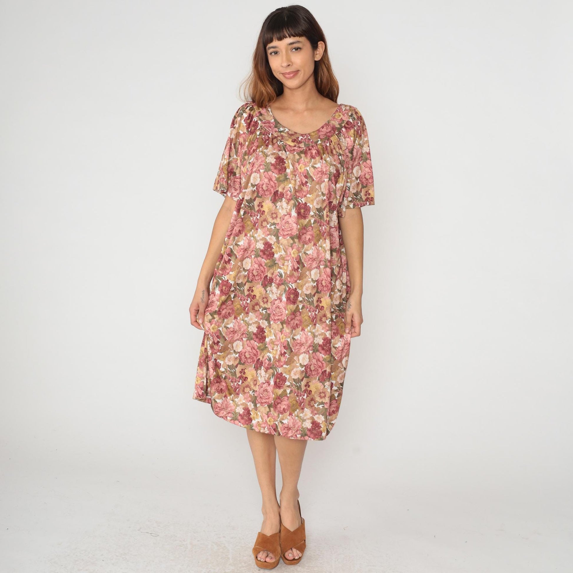 80s Floral Muumuu Dress Pink Burgundy Flutter Sleeve Scoop Neck Large