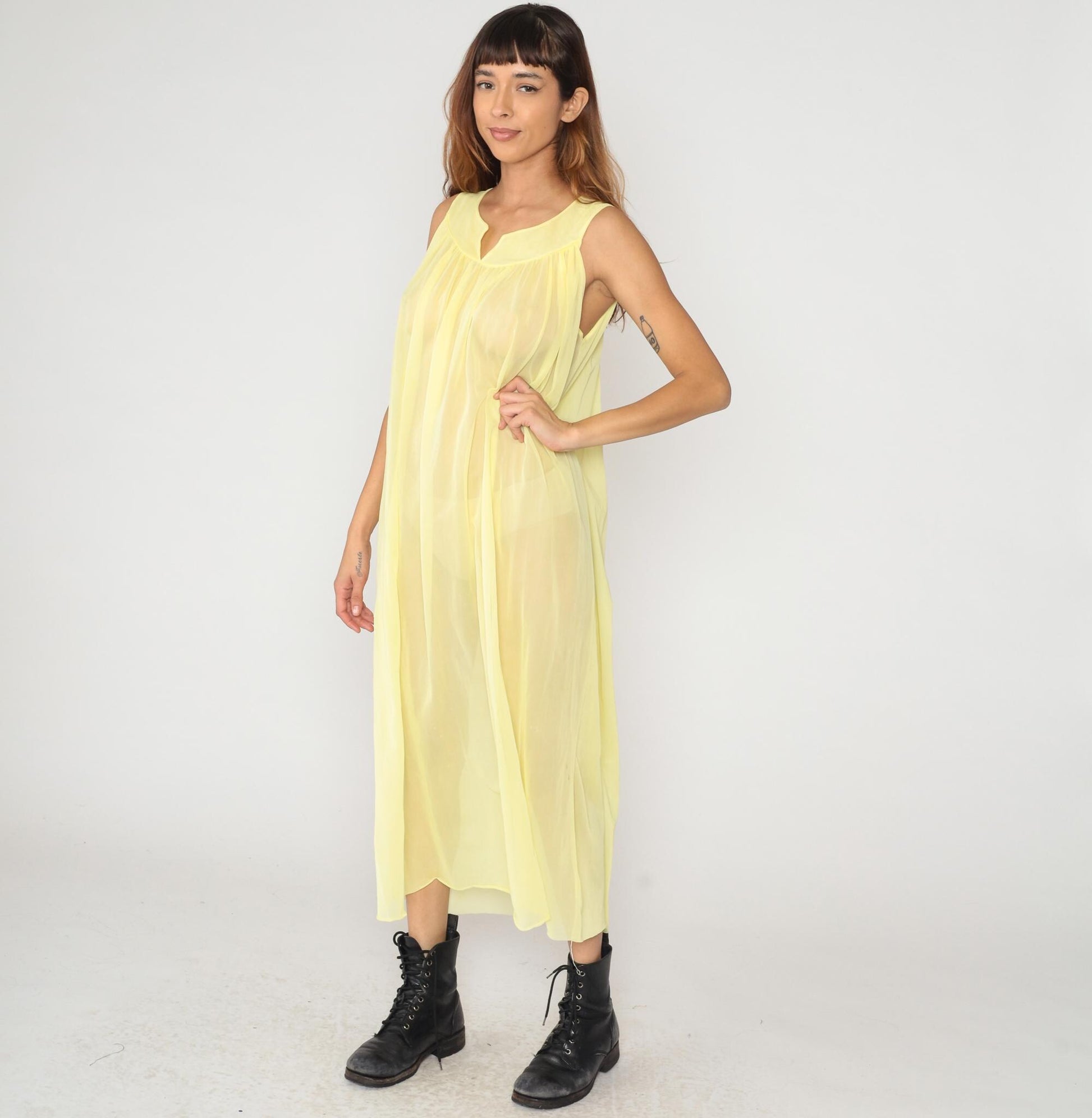 70s Yellow Maxi Nightgown Wide Collar Sleeveless Gathered Bodice Medium