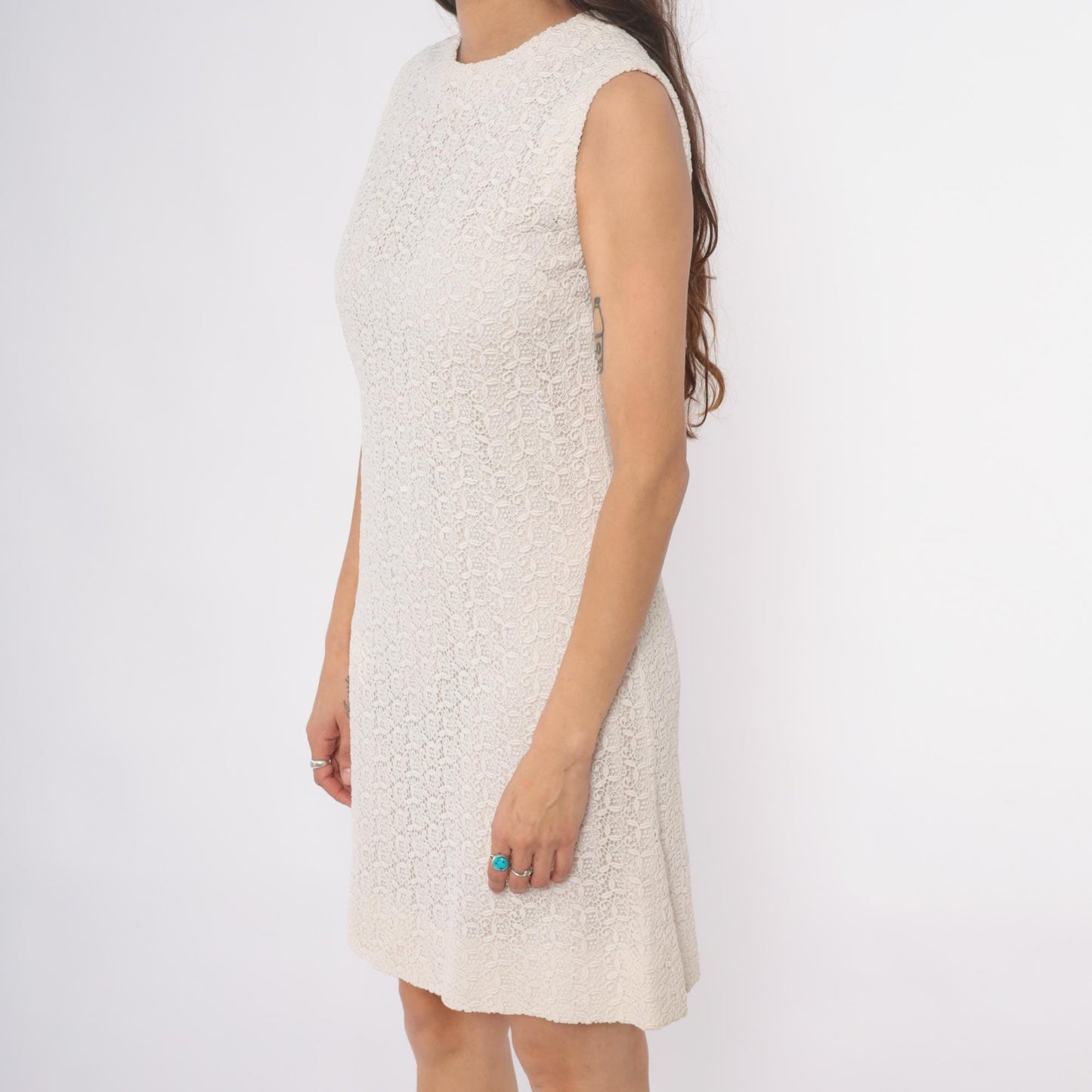 60s Cream Lace Shift Dress Sleeveless A-Line Mini Round Neck Small S