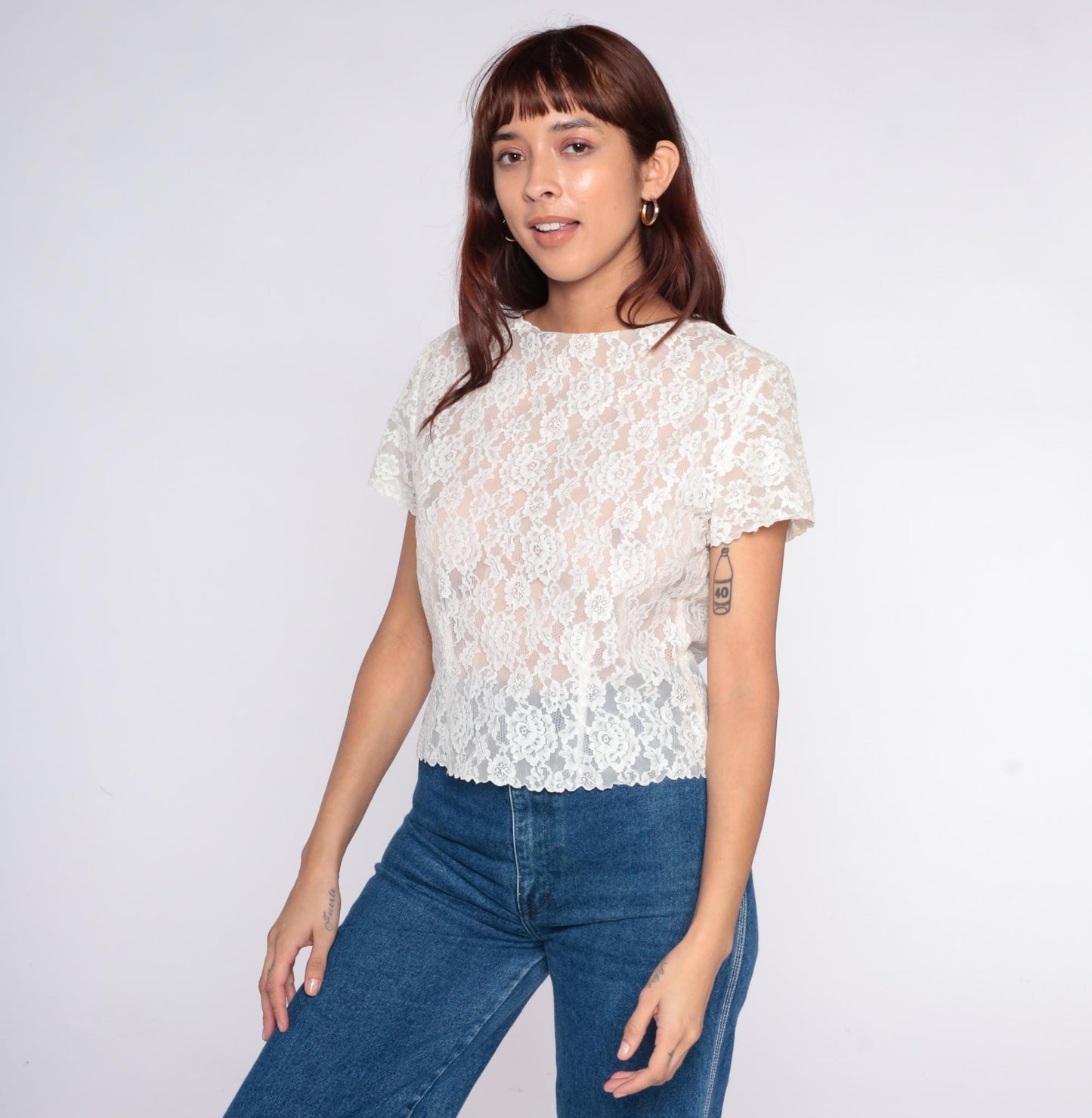 70s White Lace Blouse Floral Scalloped Short Sleeve Cropped Top Medium