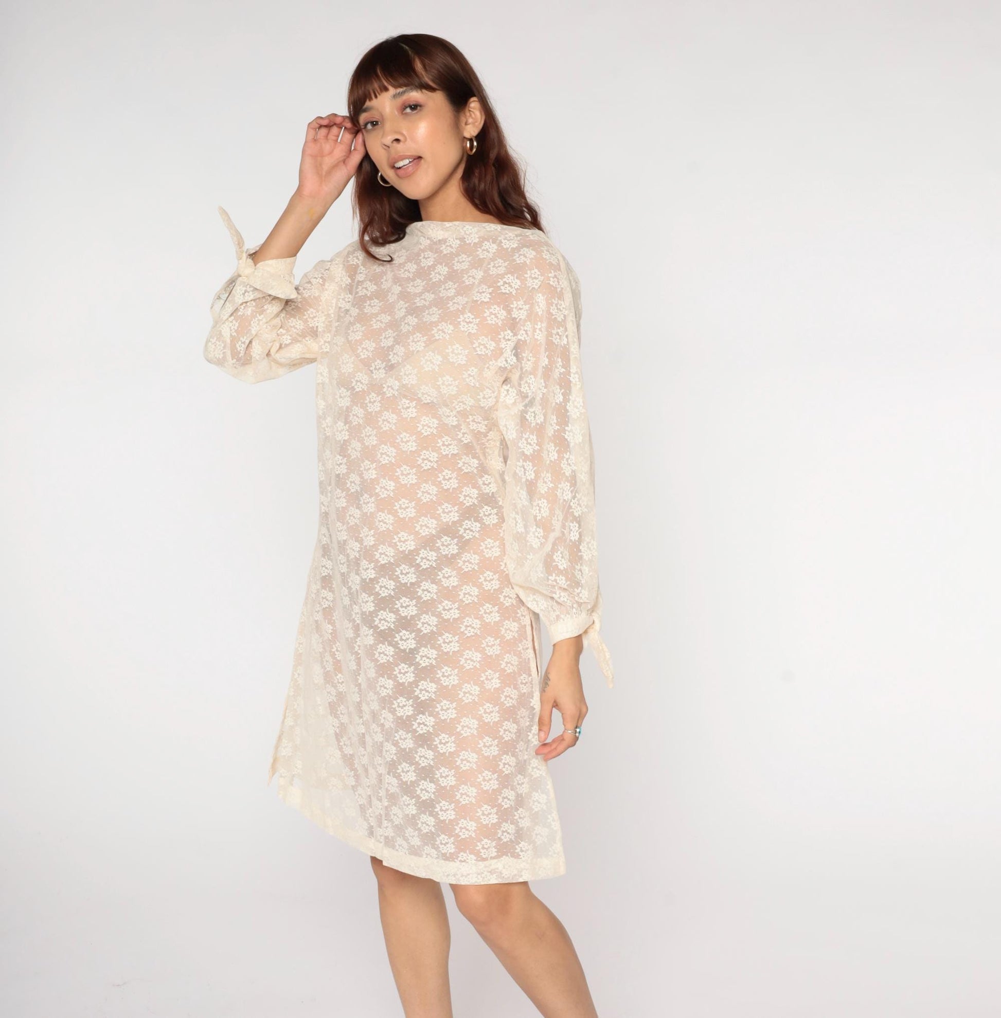 70s Cream Floral Lace Dress Knee Length Sheer Boat Neck Tie Cuff Small