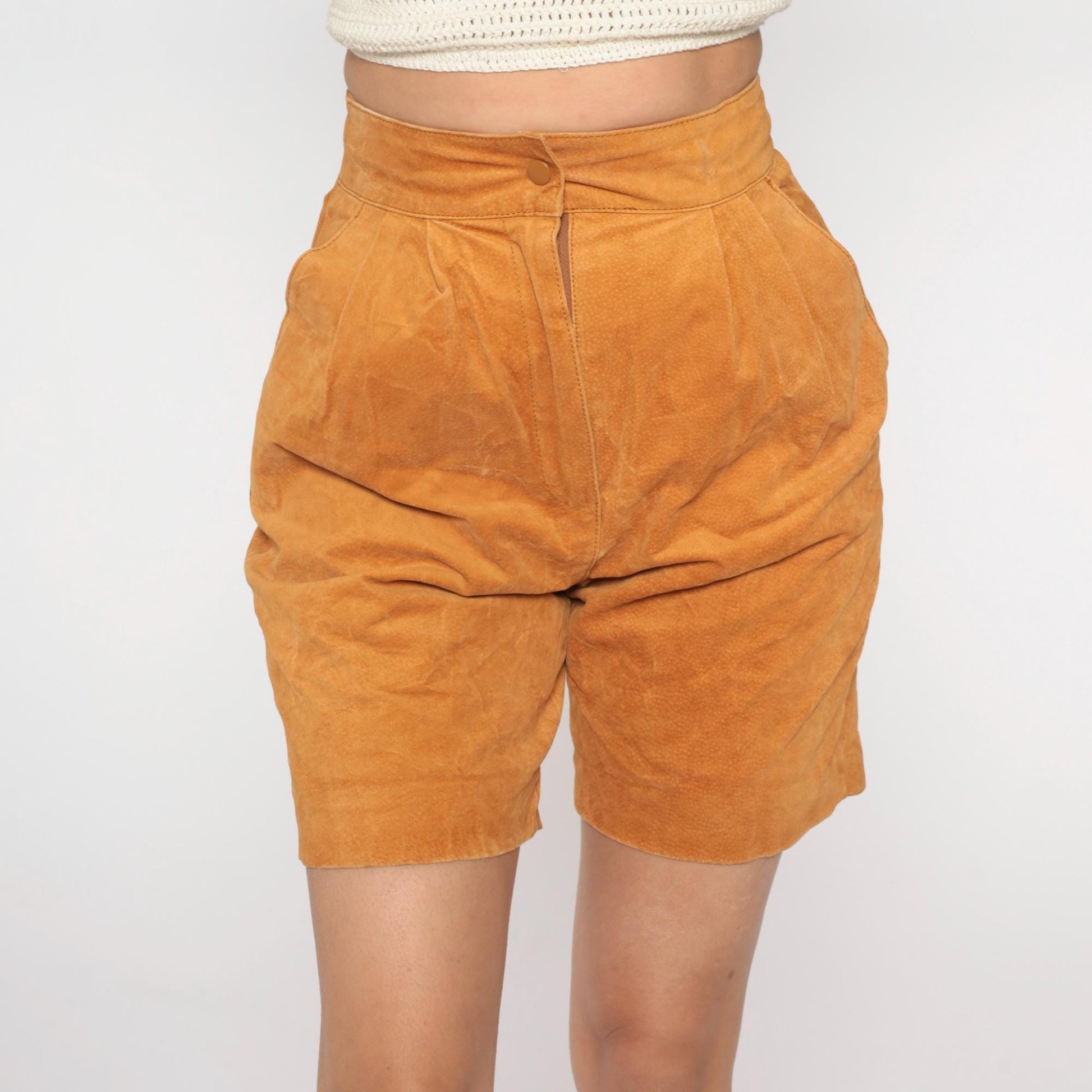 90s Chia Leather Shorts High Waisted Tan Bermuda Pleated Medium