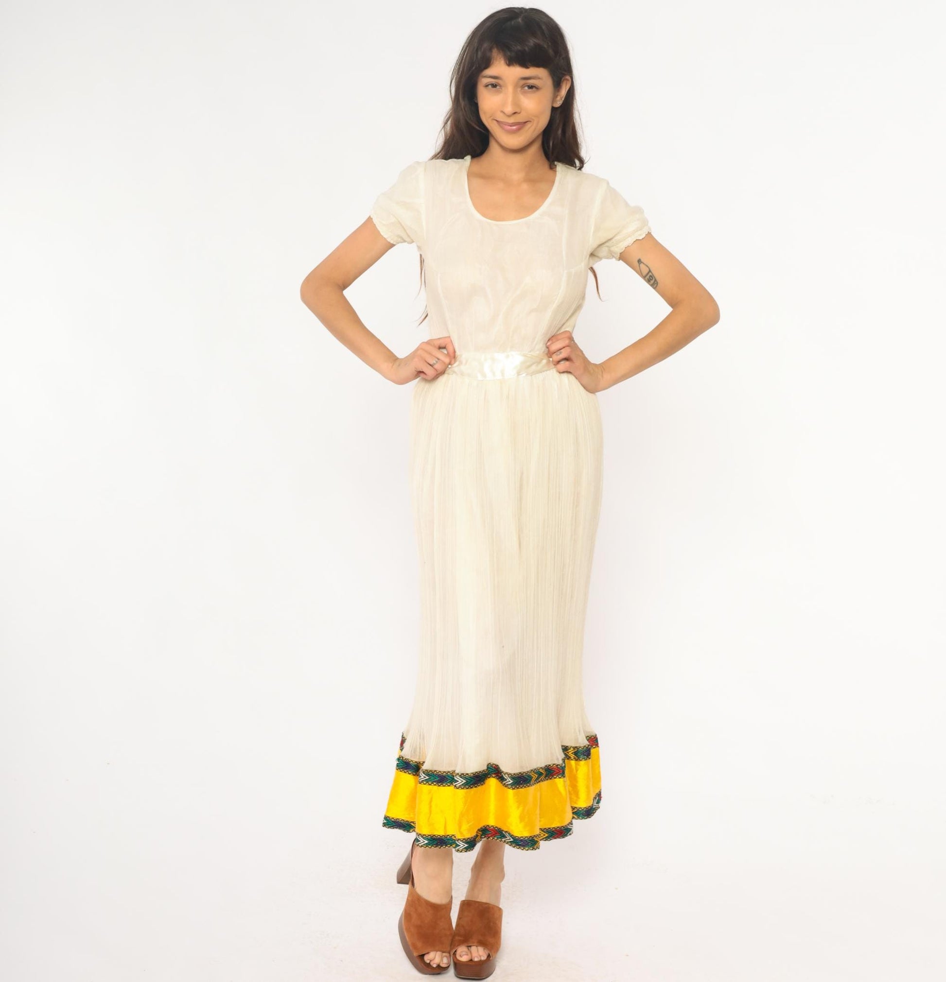 70s Cream Maxi Dress Puff Sleeve Pleated Skirt Embroidered Trim Extra Small