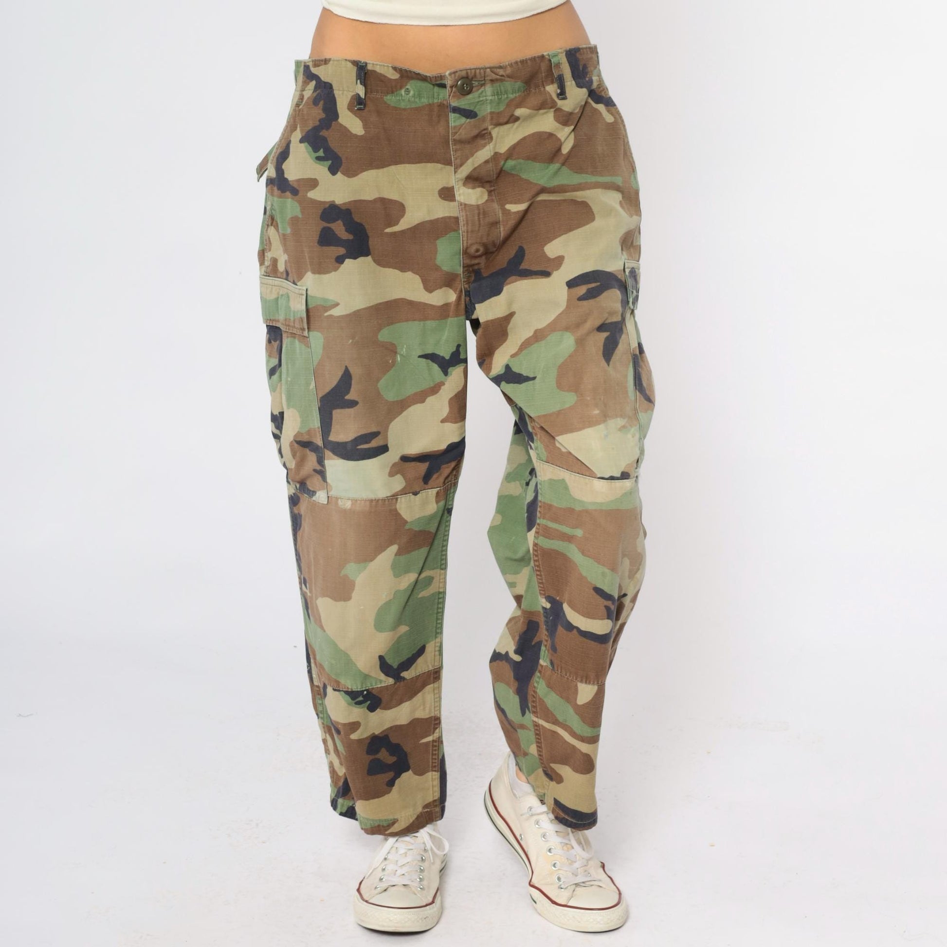 90s Lavas Industries Woodland Camo Cargo Pants Small