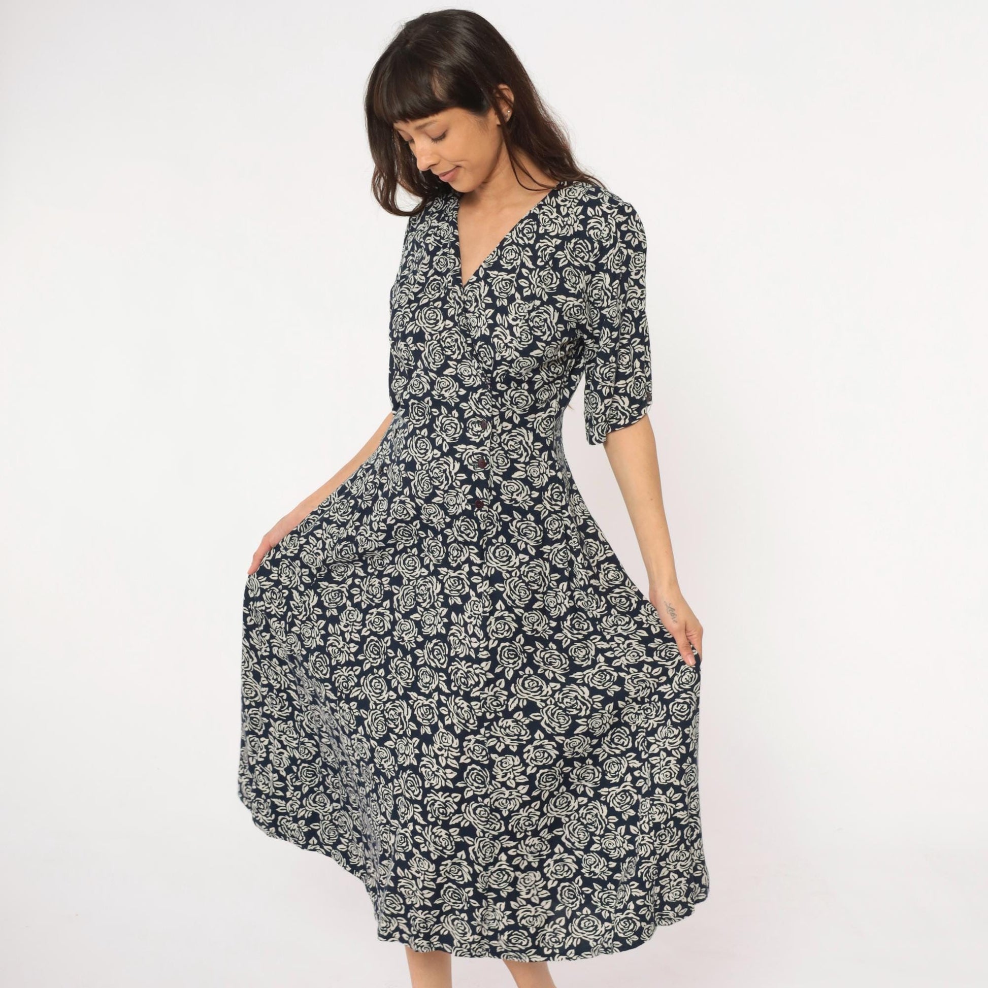 90s Floral Midi Dress Navy Cream Rose Print Wrap V-Neck Rayon Medium M