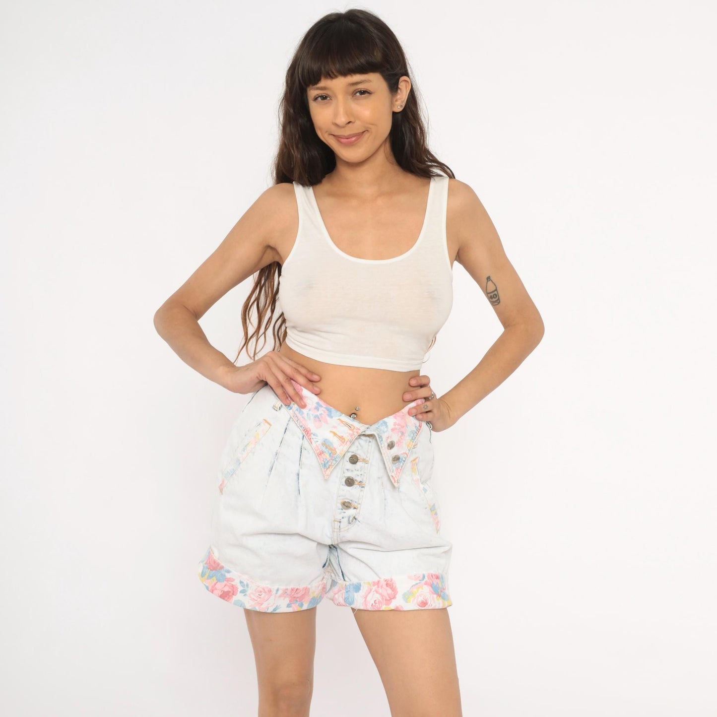 90s Traffic Acid Wash Denim Shorts Floral Yoke High Rise Pleated Medium M