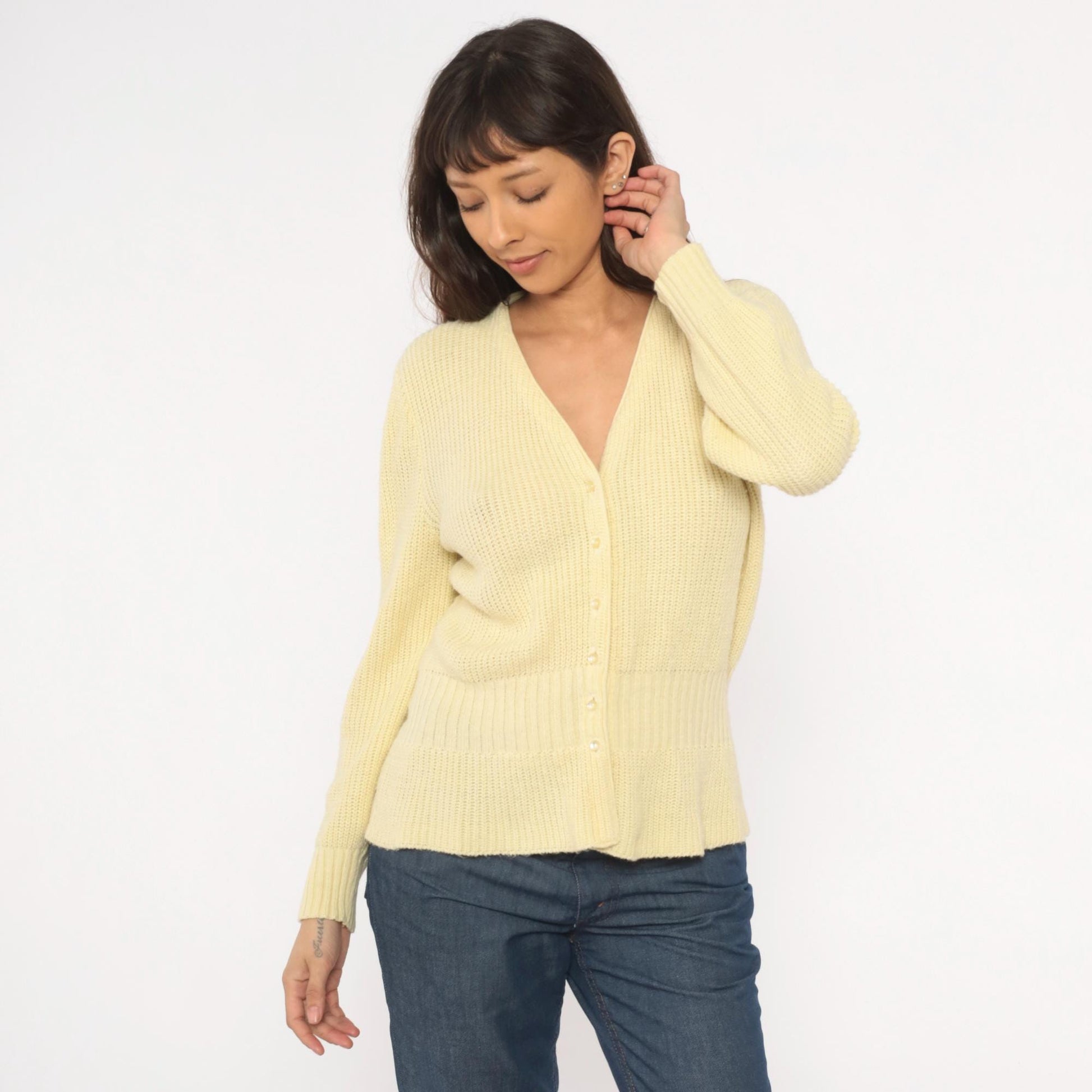 70s Avon Fashions Cardigan Sweater V Neck Cream Ribbed Knit Medium M