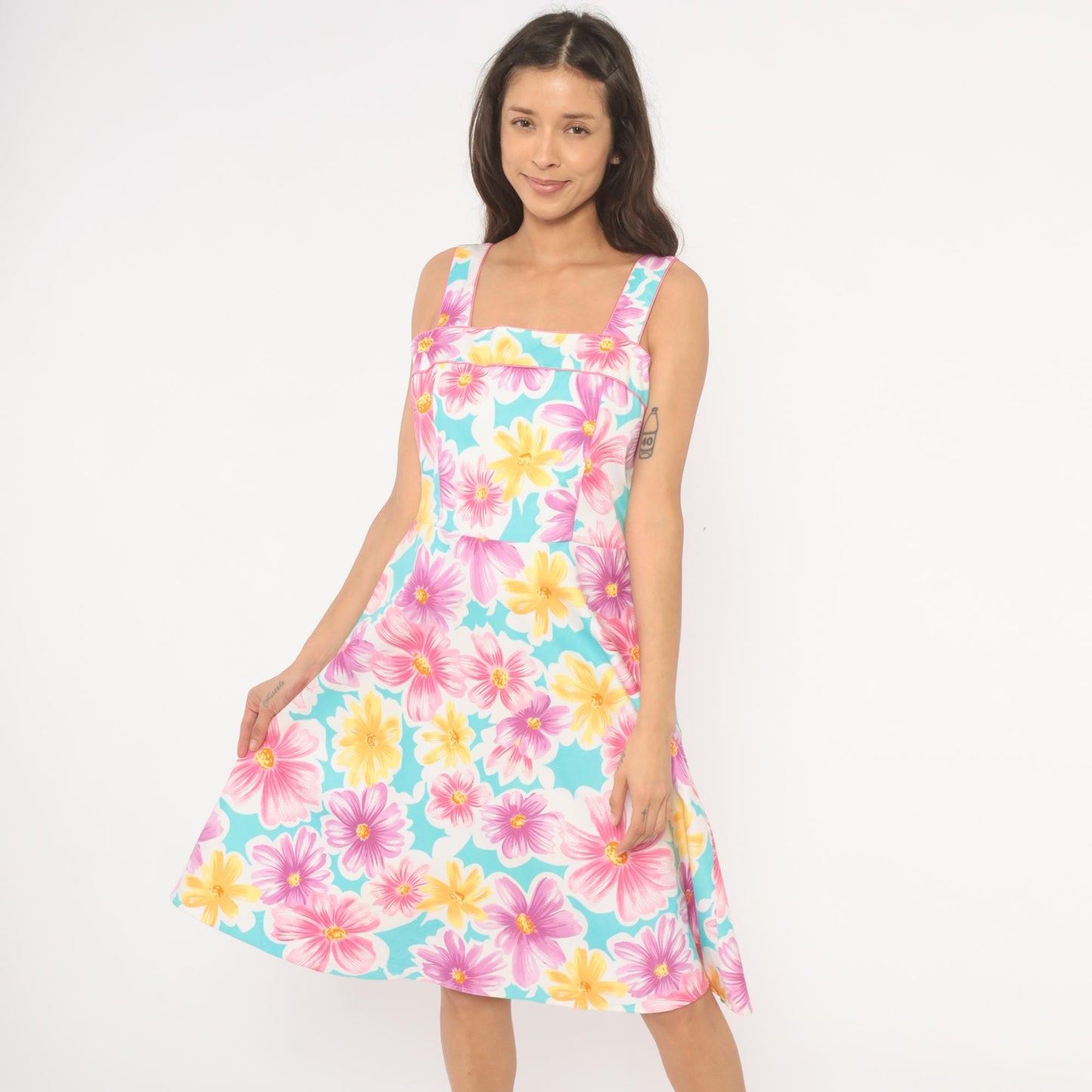 90s Scarlett Floral Sundress Square Neck Daisy Print Sky Blue Medium M