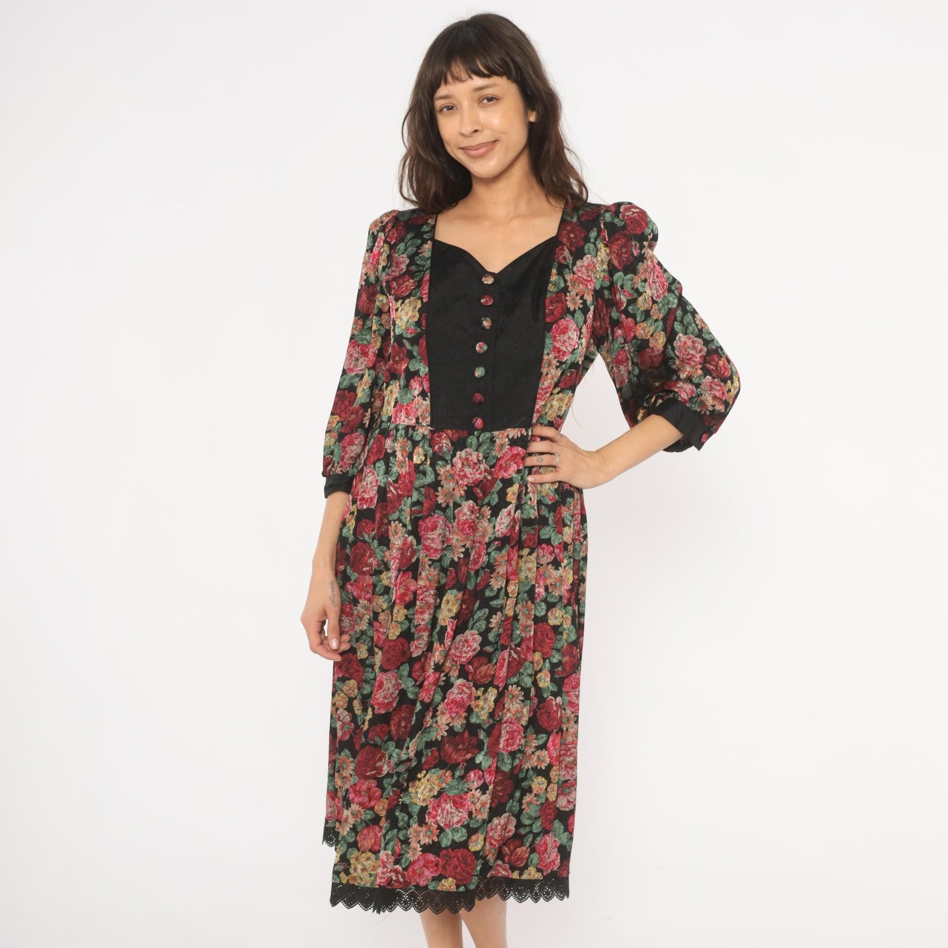 90s Rose Dirndl Dark Floral Midi Dress Black Sweetheart Neckline Medium M