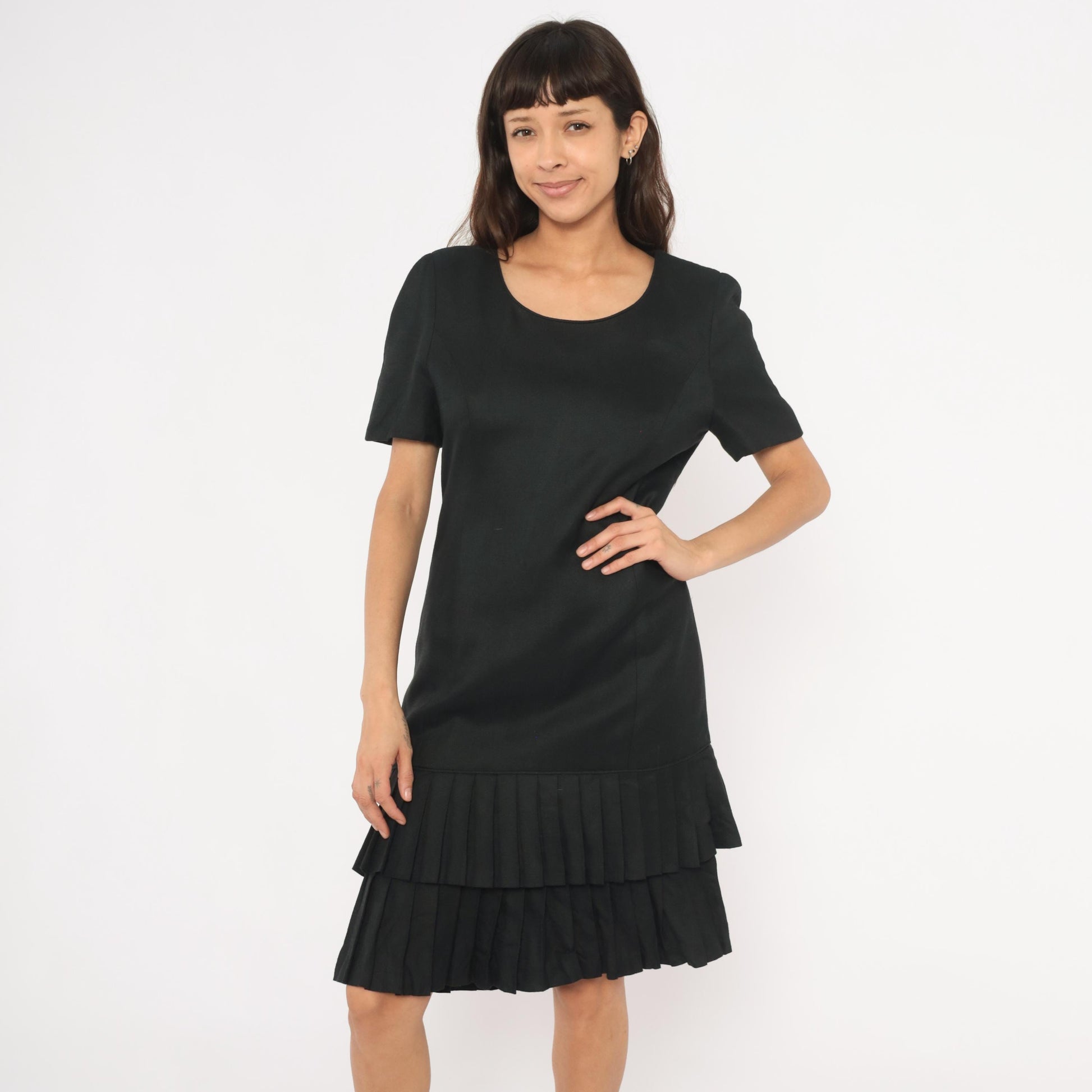 80s Carolina Herrera Black Knee-Length Dress Drop Waist Pleated Ruffle Medium