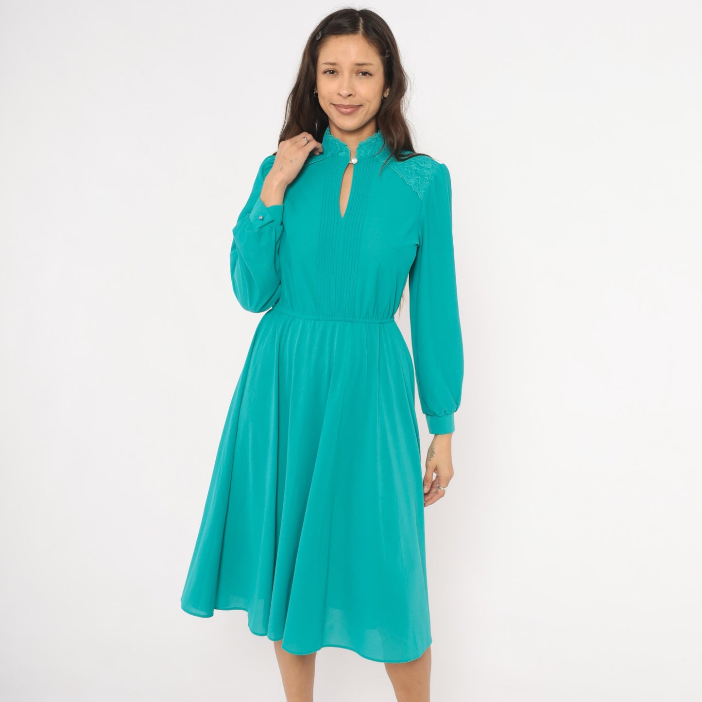 1970s Jane Baar Teal Knee-Length Dress Lace Collar Pintuck Bodice Small S