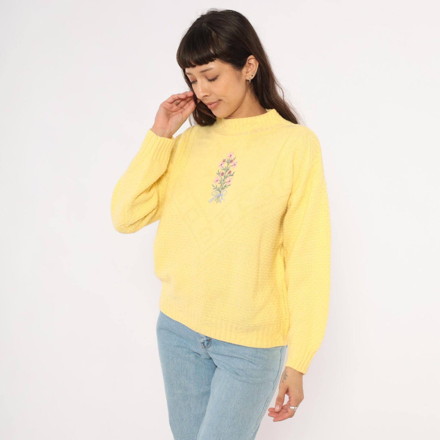 80s Liz Thomas Embroidered Floral Bouquet Knit Pullover Yellow Medium M
